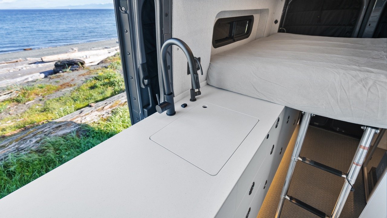 ApexVan1(Interior)-32 Large.jpeg