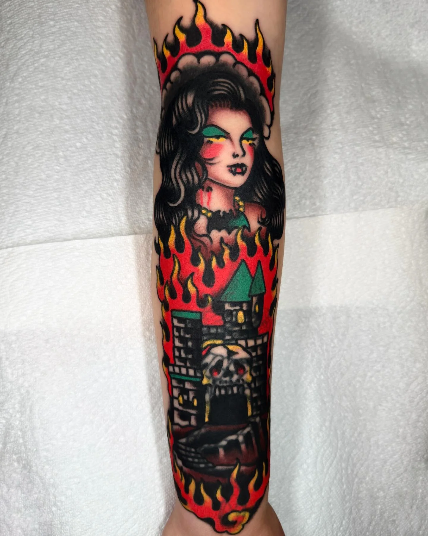 One shot blast over made at Vancouver&rsquo;s ⛓️ @showtimetattooco ⛓️