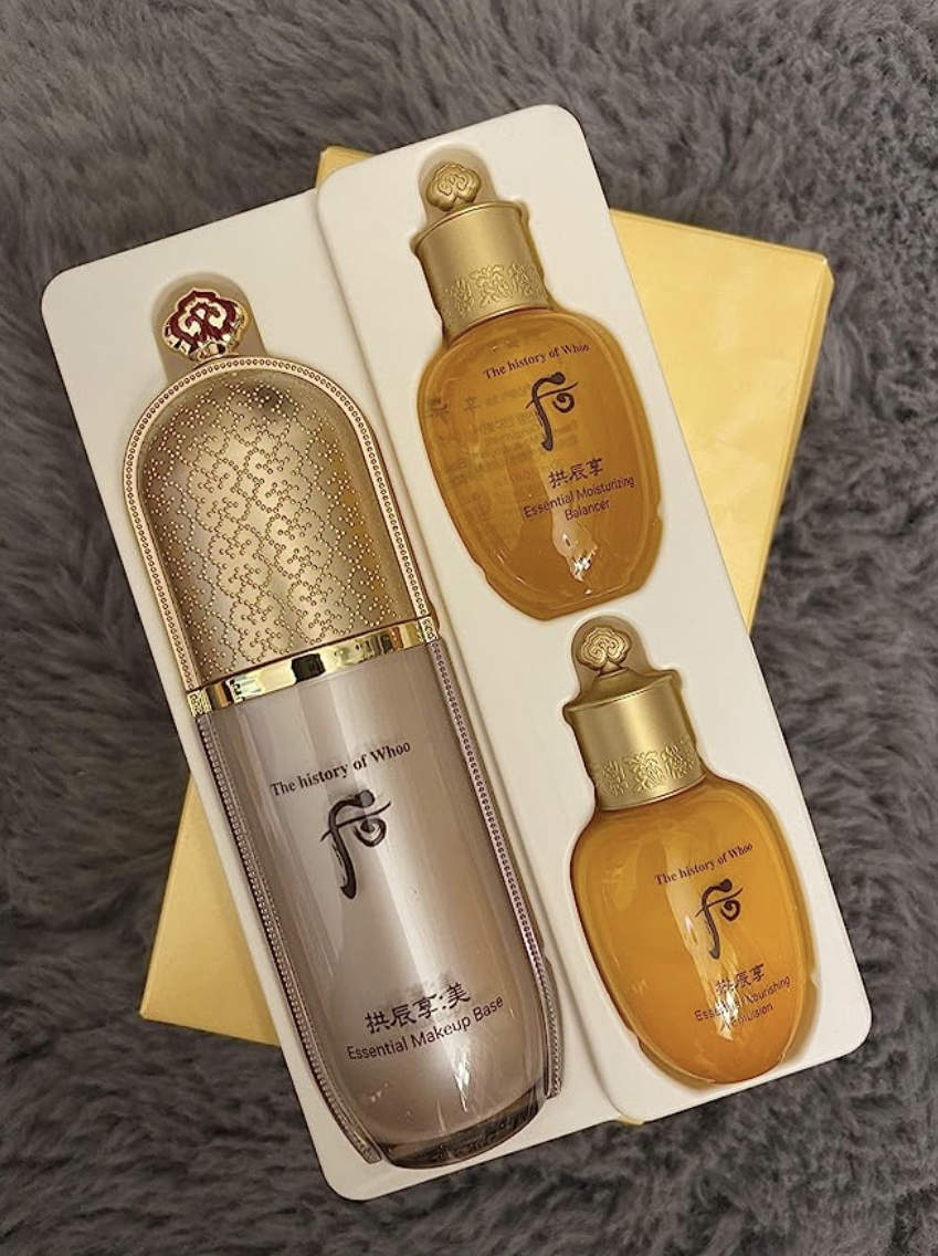 THE HISTORY OF WHOO Essential Makeup Base Special Set