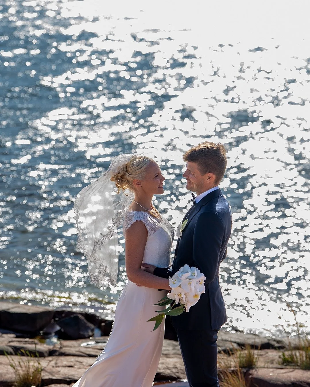 Sannakaisa & Kristoffer
.
.
WWW.MEPHOTO.STUDIO
.
.
#åland #marieham #jomalakyrka #beöllop #brölloppååland #mittååå #mephoto #moeineshghiphotography #bröllopfotograf #brudpar #weddingphotographers
