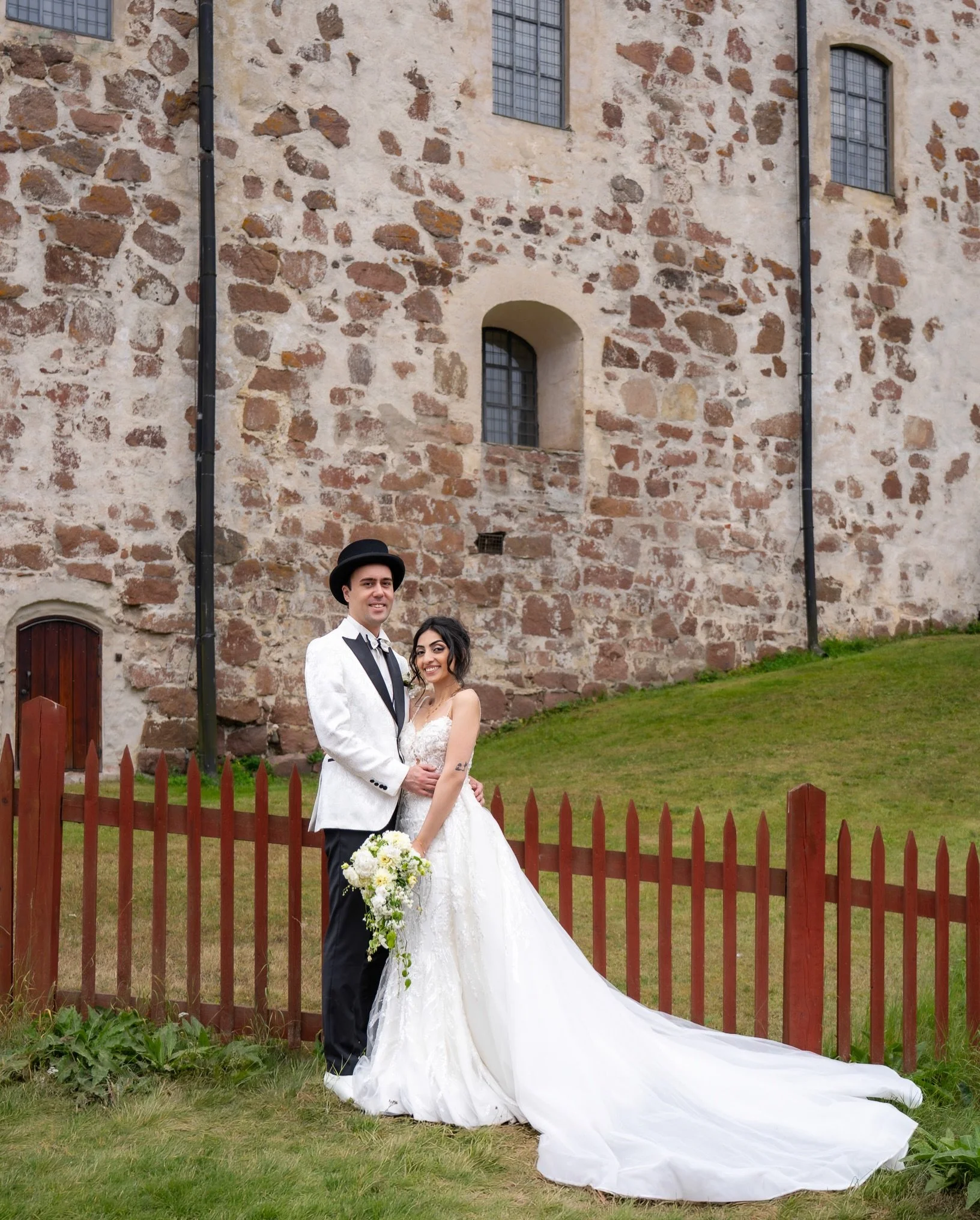 Anita &amp; Carl
.
.
WWW.MEPHOTO.STUDIO
.
.
#&aring;land #br&ouml;llopsfotograf #kastelholm #moeineshghiphotography #mephoto