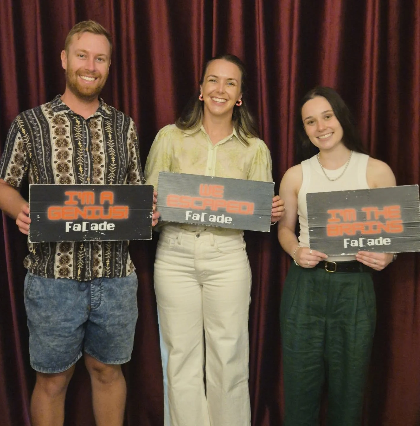 Nothing says team bonding like being locked in a room! What a way to celebrate a big year at Hayward Street Physio and the amazing addition of Hayley to our team! 

#escaperoom #christmasparty #physiotherapy