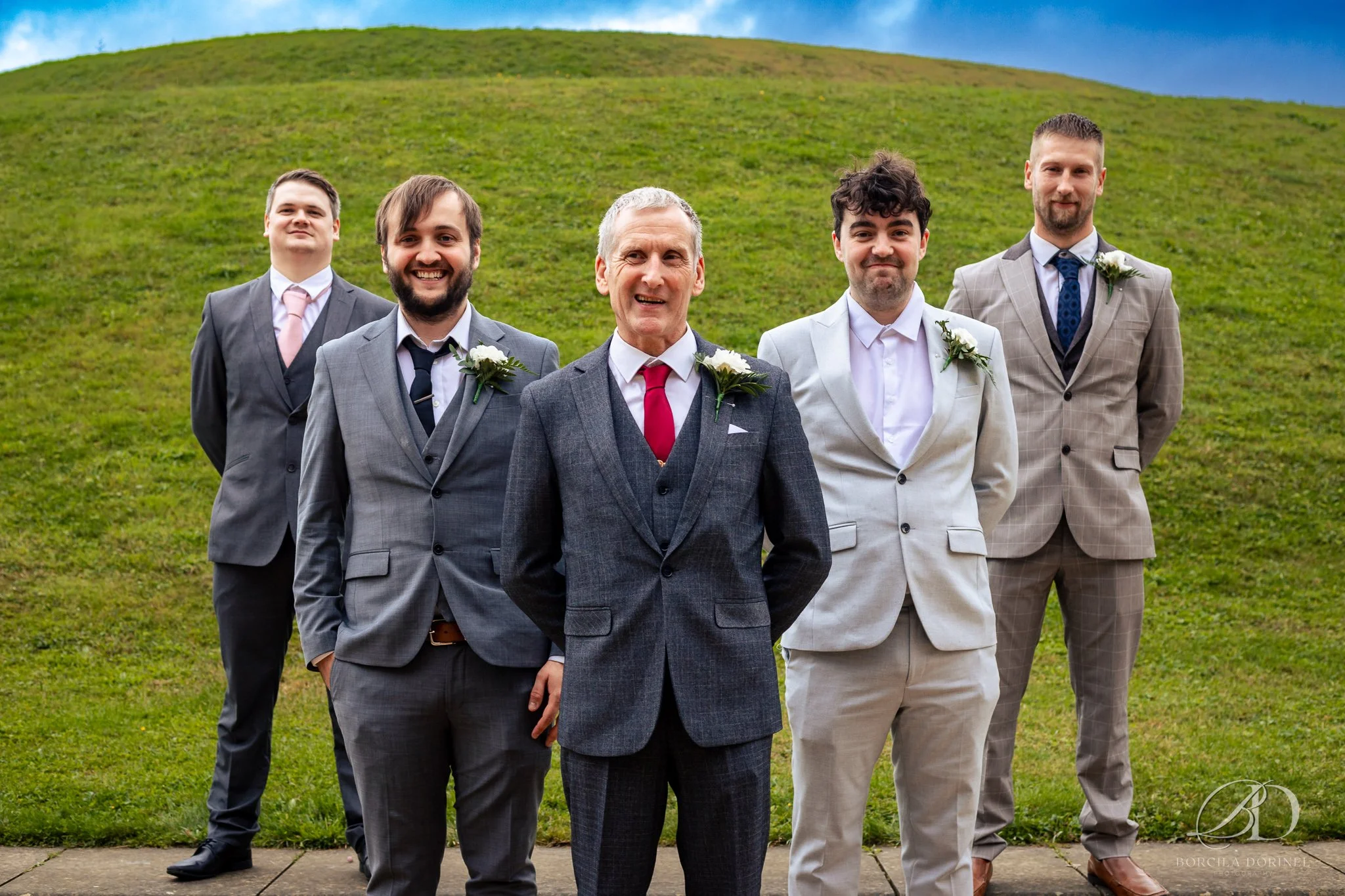 northampton-wedding-photography-portfolio-documentary-natural-storytelling-group-photo-grom-guests-groomsmen.jpg