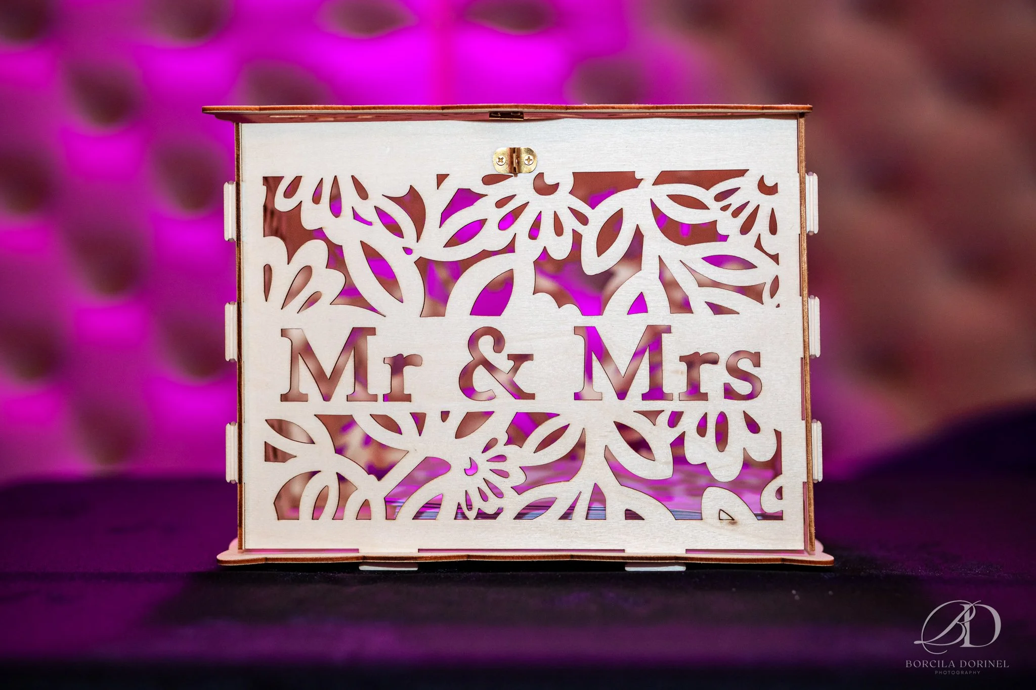 northampton-wedding-photography-portfolio-documentary-natural-storytelling-mr-and-mrs.jpg