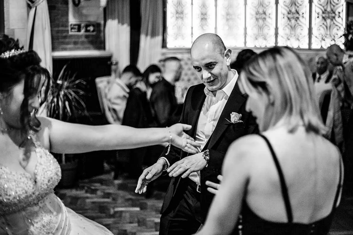 wedding-mihaela-and-giani-bw-37.jpg