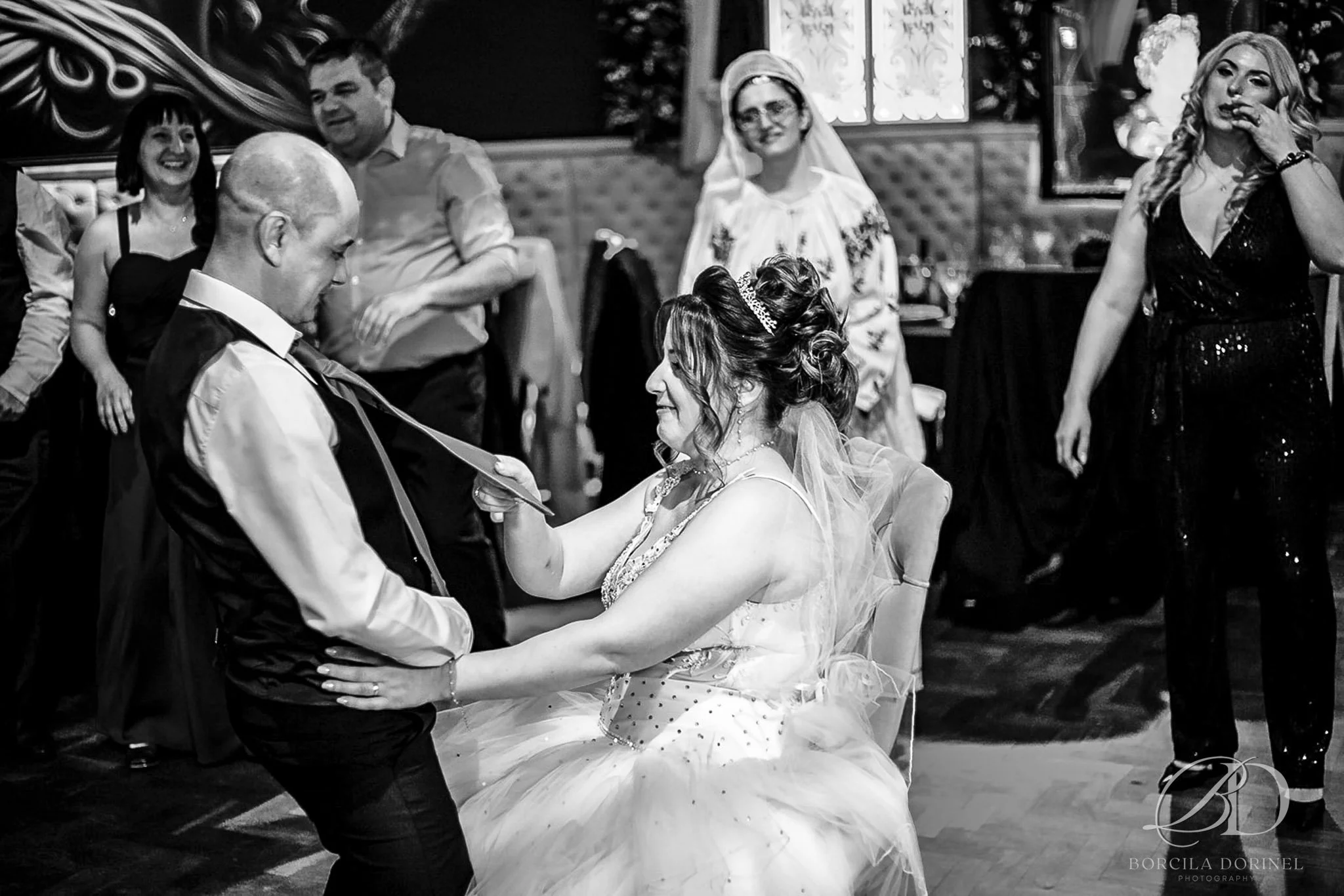 bride and groom on dance floor captured by borcila dorinel photography documentary wedding photographer in northampton
