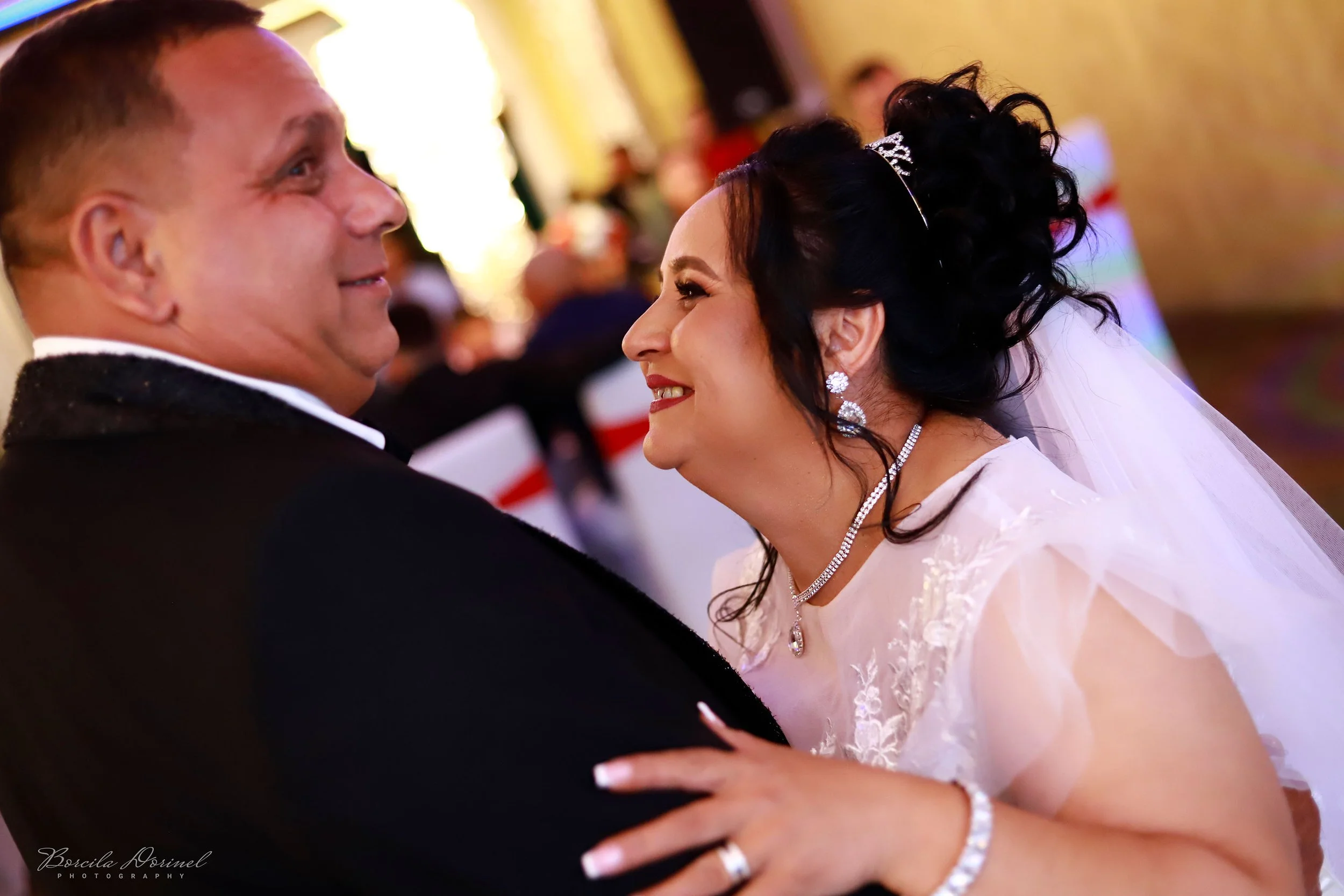 bride and groom dancing captured by borcila dorinel photography documentary wedding photographer in northampton