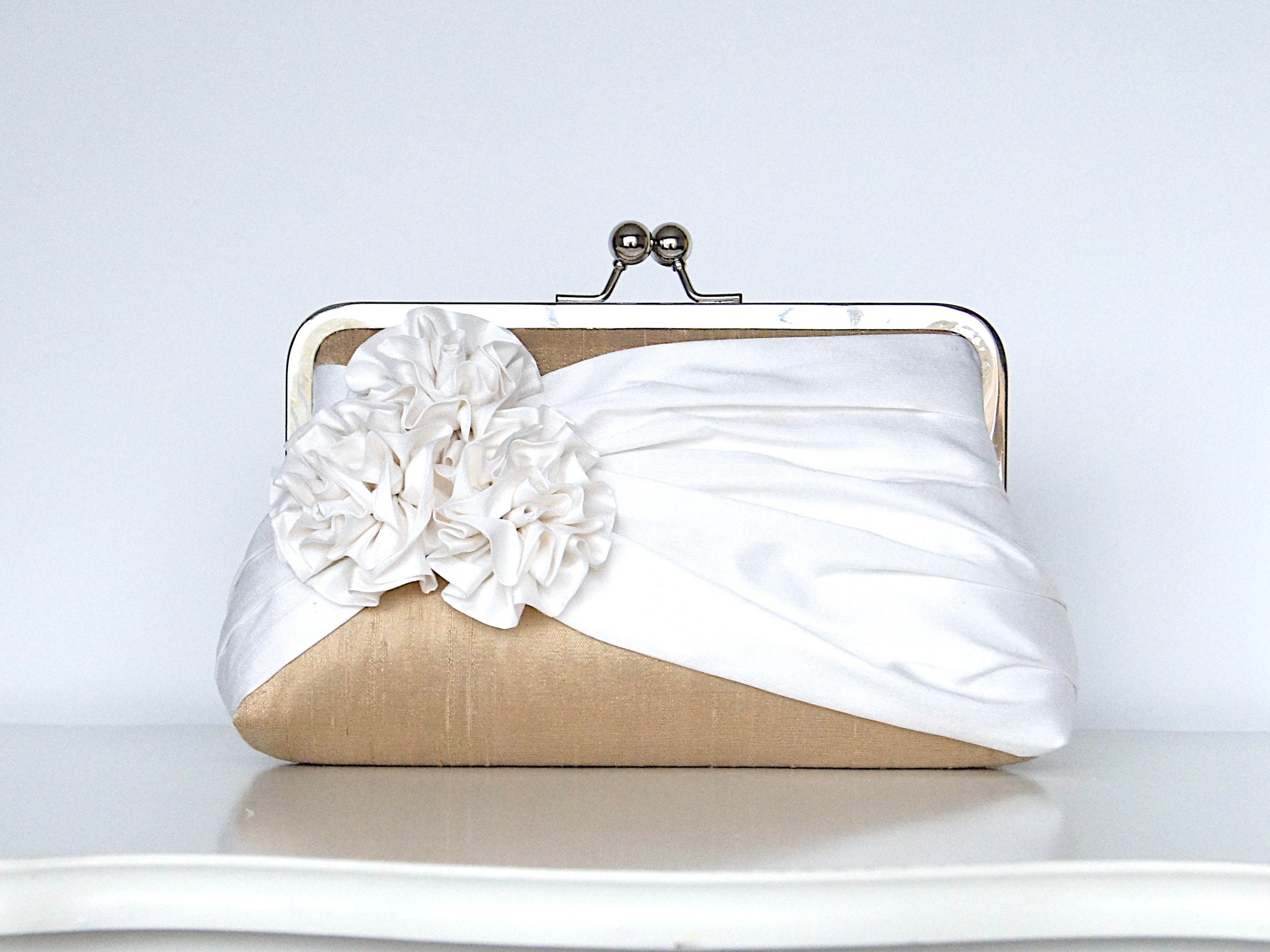 https://i.etsystatic.com/5966661/r/il/052638/2114316346/il_fullxfull.2114316346_hbf6.jpg