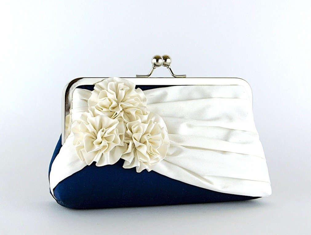 https://i.etsystatic.com/5966661/r/il/d5b9c8/2161817593/il_fullxfull.2161817593_lemd.jpg