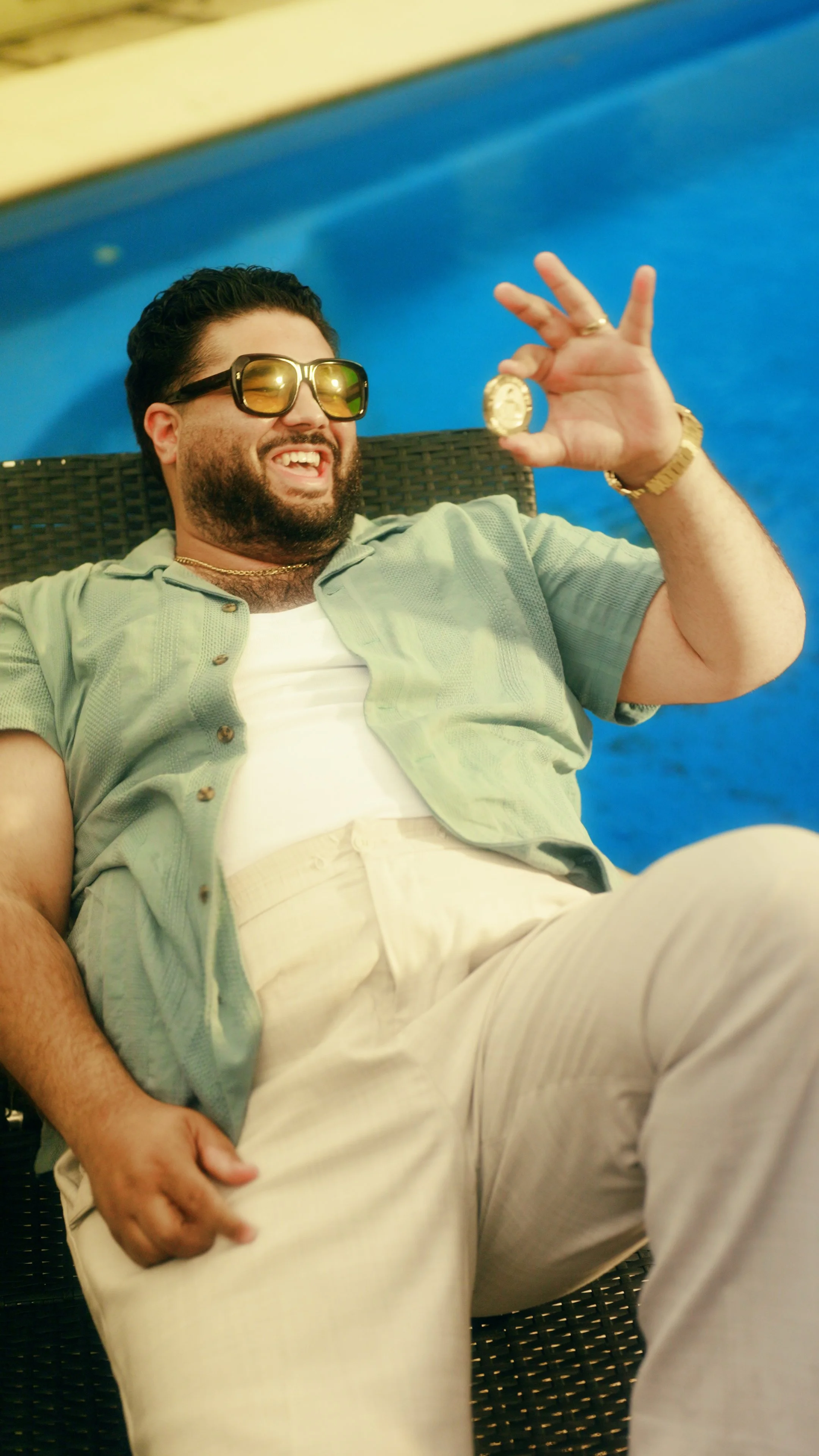 The Boss.00_00_16_01.Still004.jpg