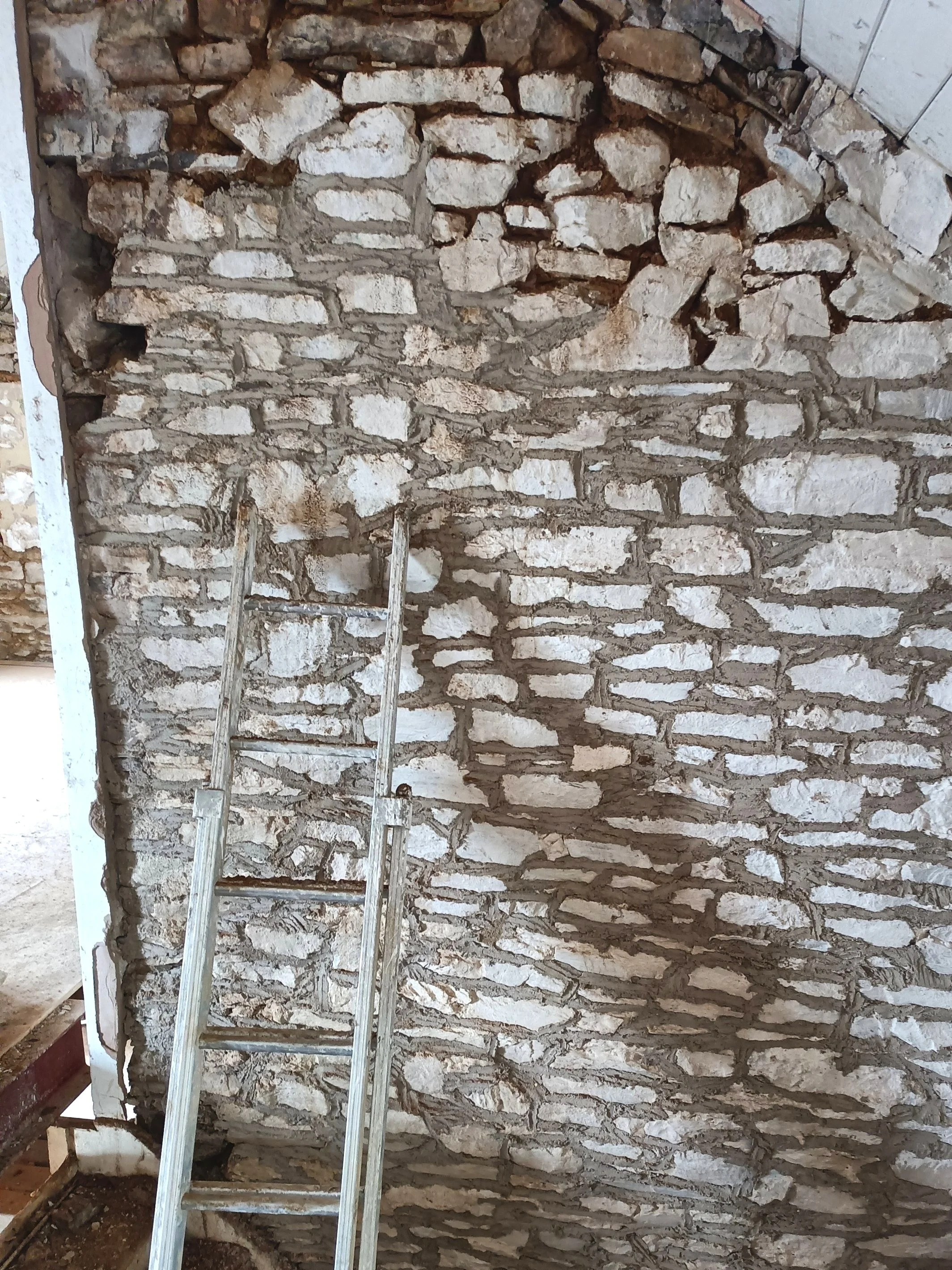 8 Staircase Midpoint. Repointing Rough Stone..jpg