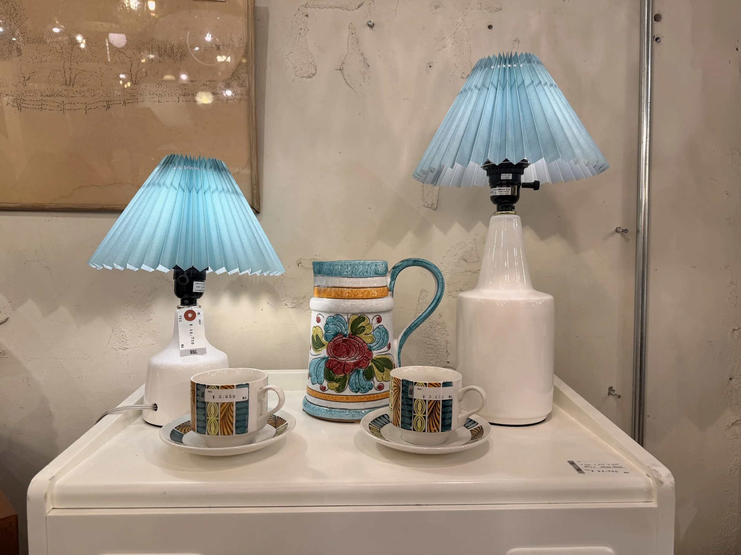 Colour is an instant mood lifter. How cute are these two vintage lamps, offset with the tea cups and jug. Look around your home, can you create a small vignette of colour to inspire and uplift you? On your night stand, near your front door or on your