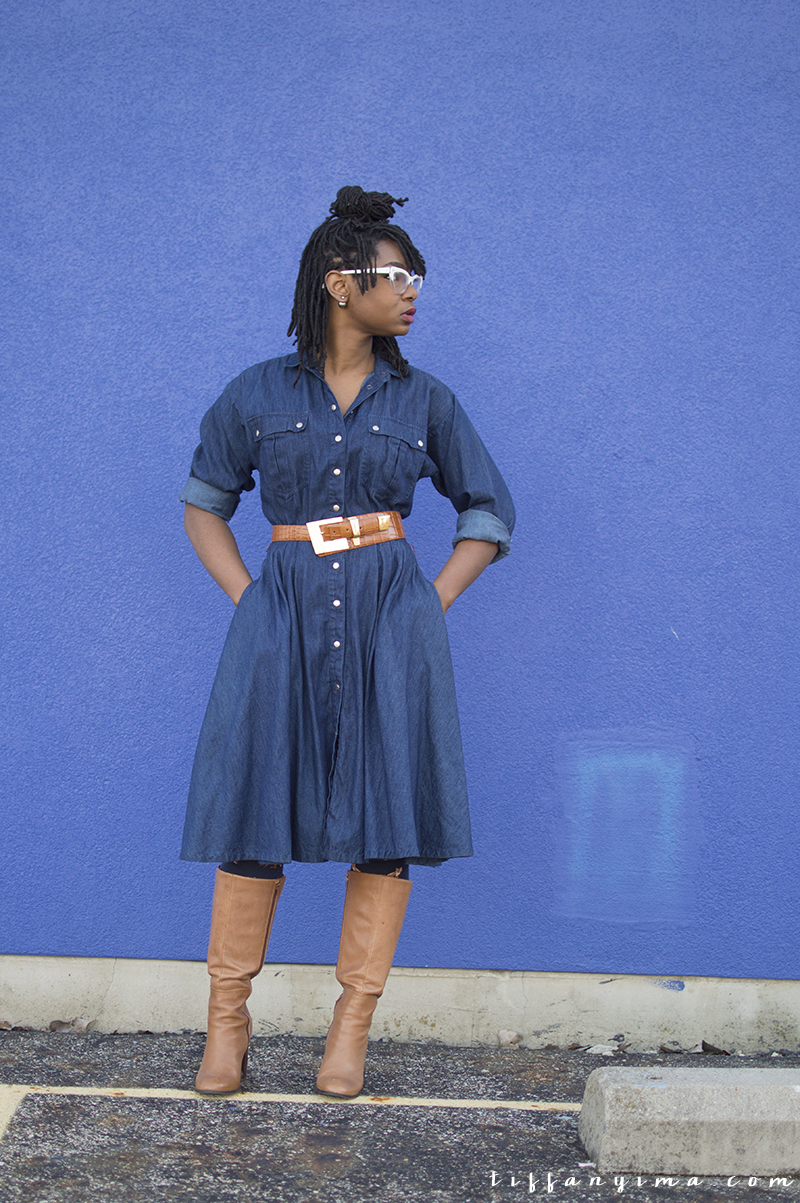 HOW TO WEAR A DENIM MIDI DRESS FROM DAY TO NIGHT — Me and Mr. Jones