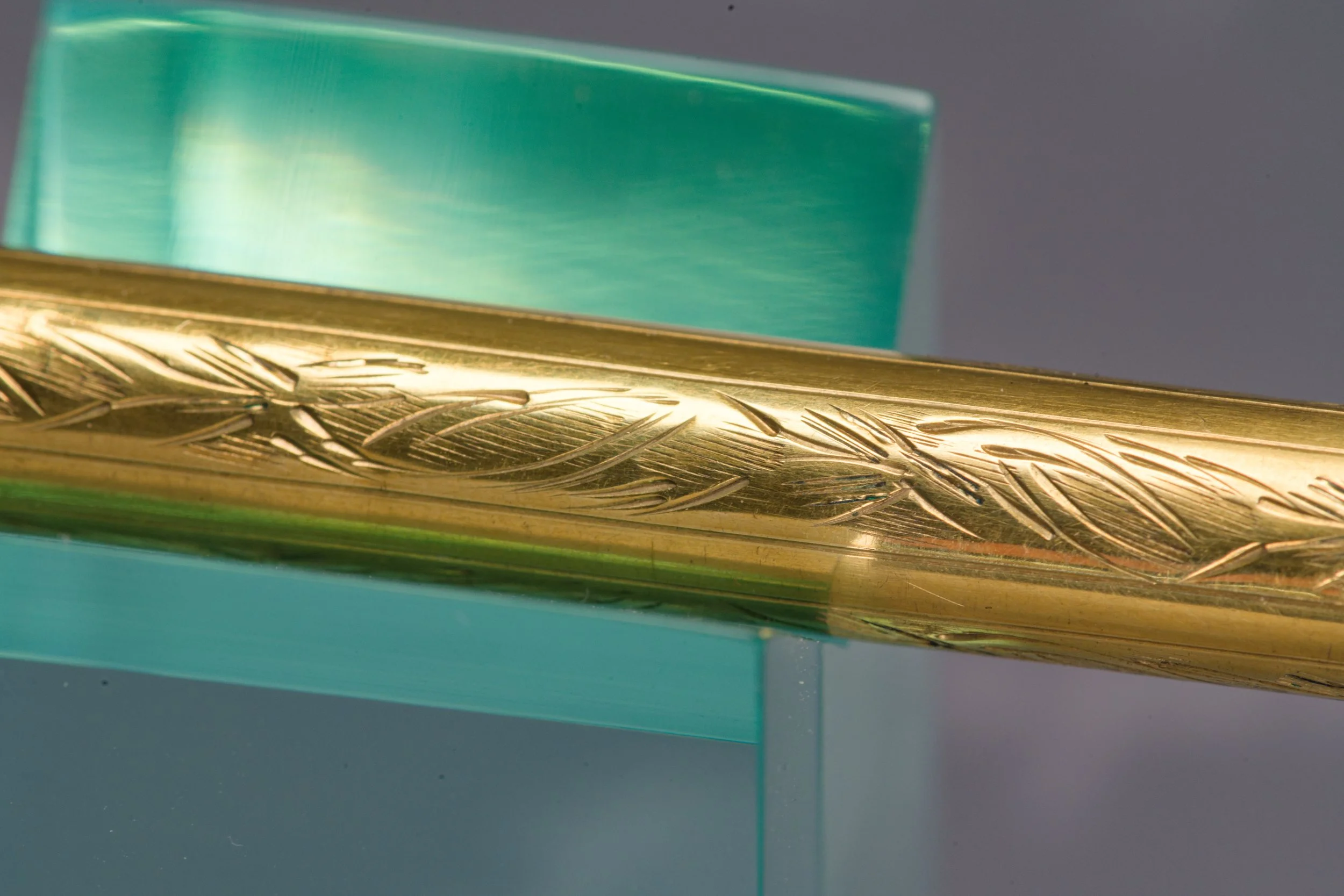 L2279-09.jpg