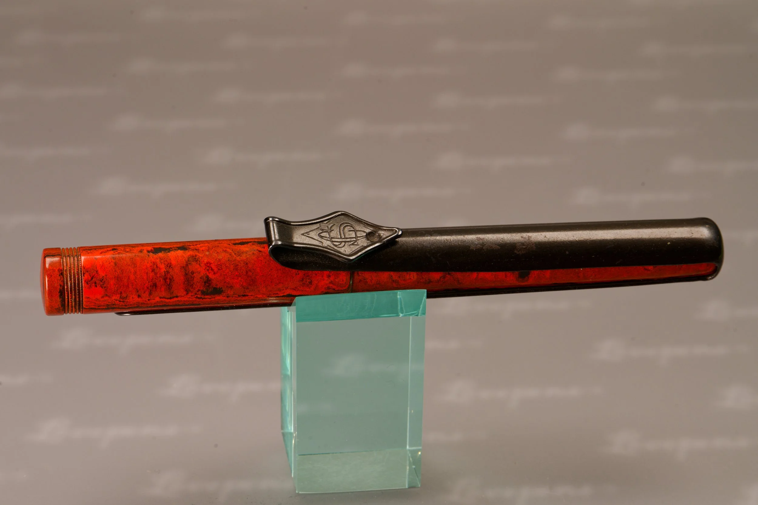 L11985-05.jpg