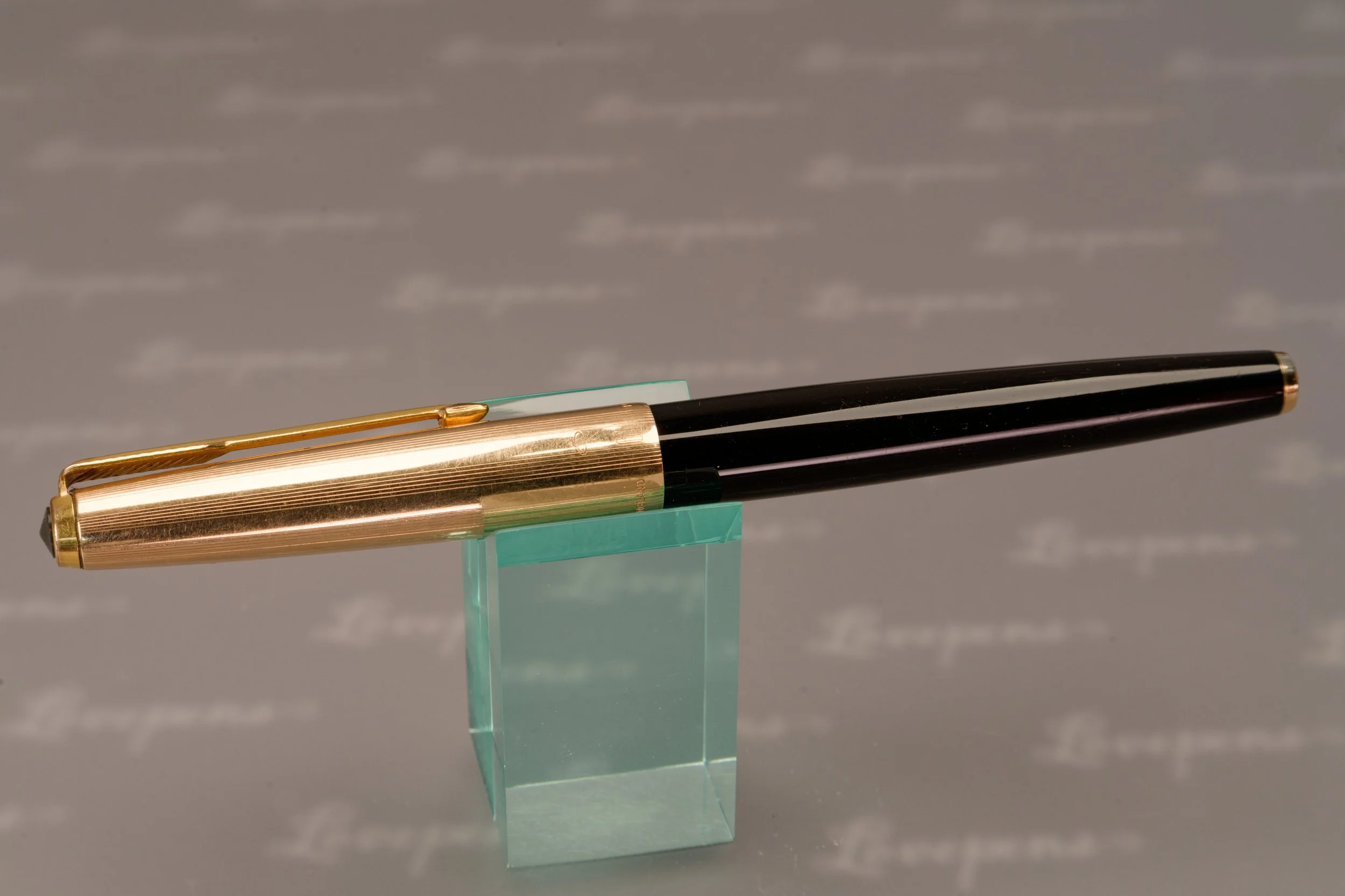 L1382-03a.jpg