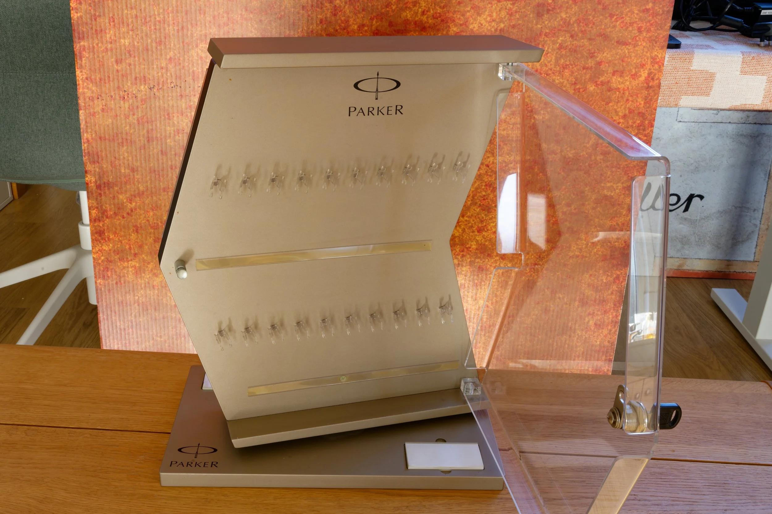 Parker-Stand-07.jpg