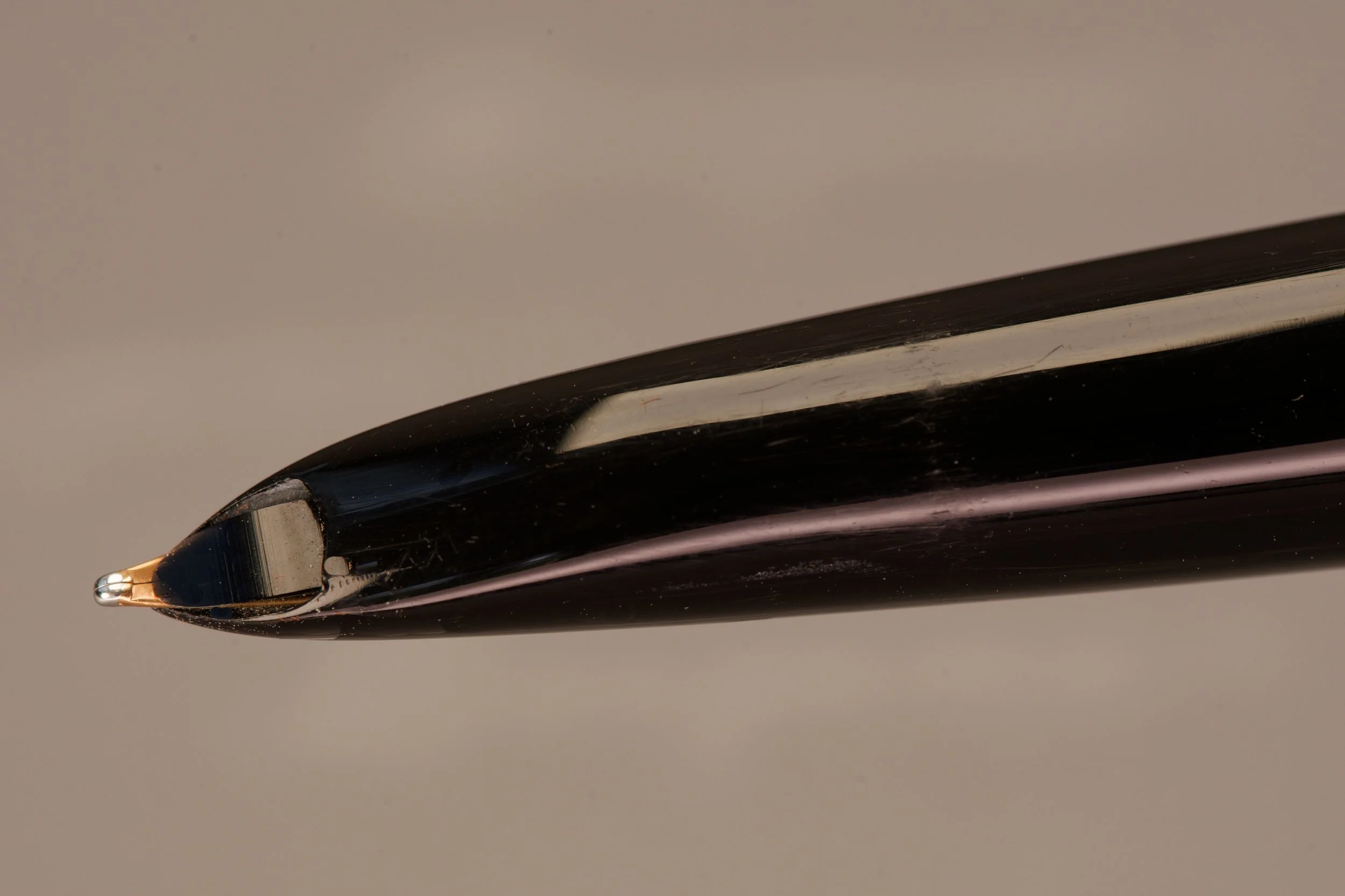 L1382-08.jpg