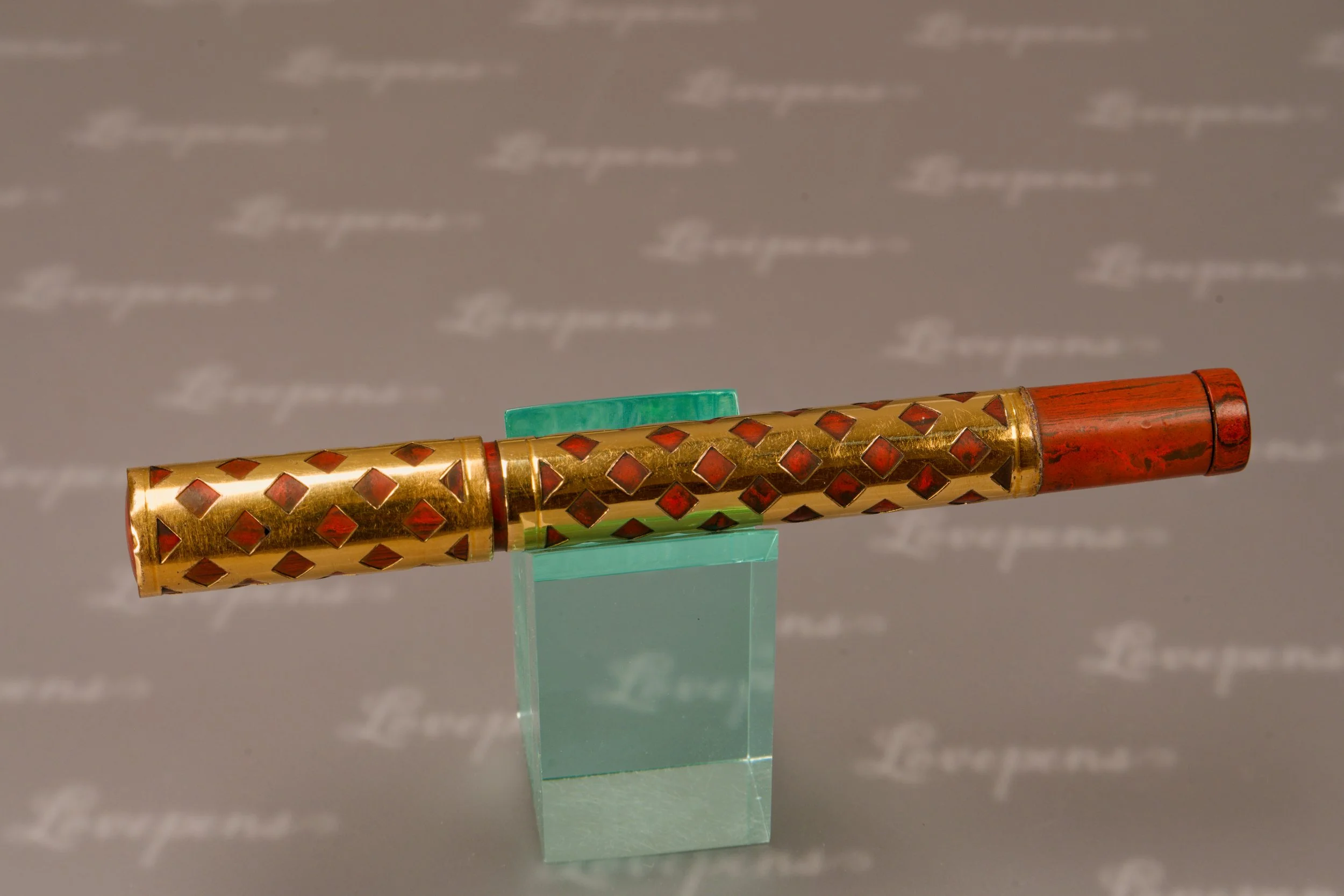 L1506-01.jpg