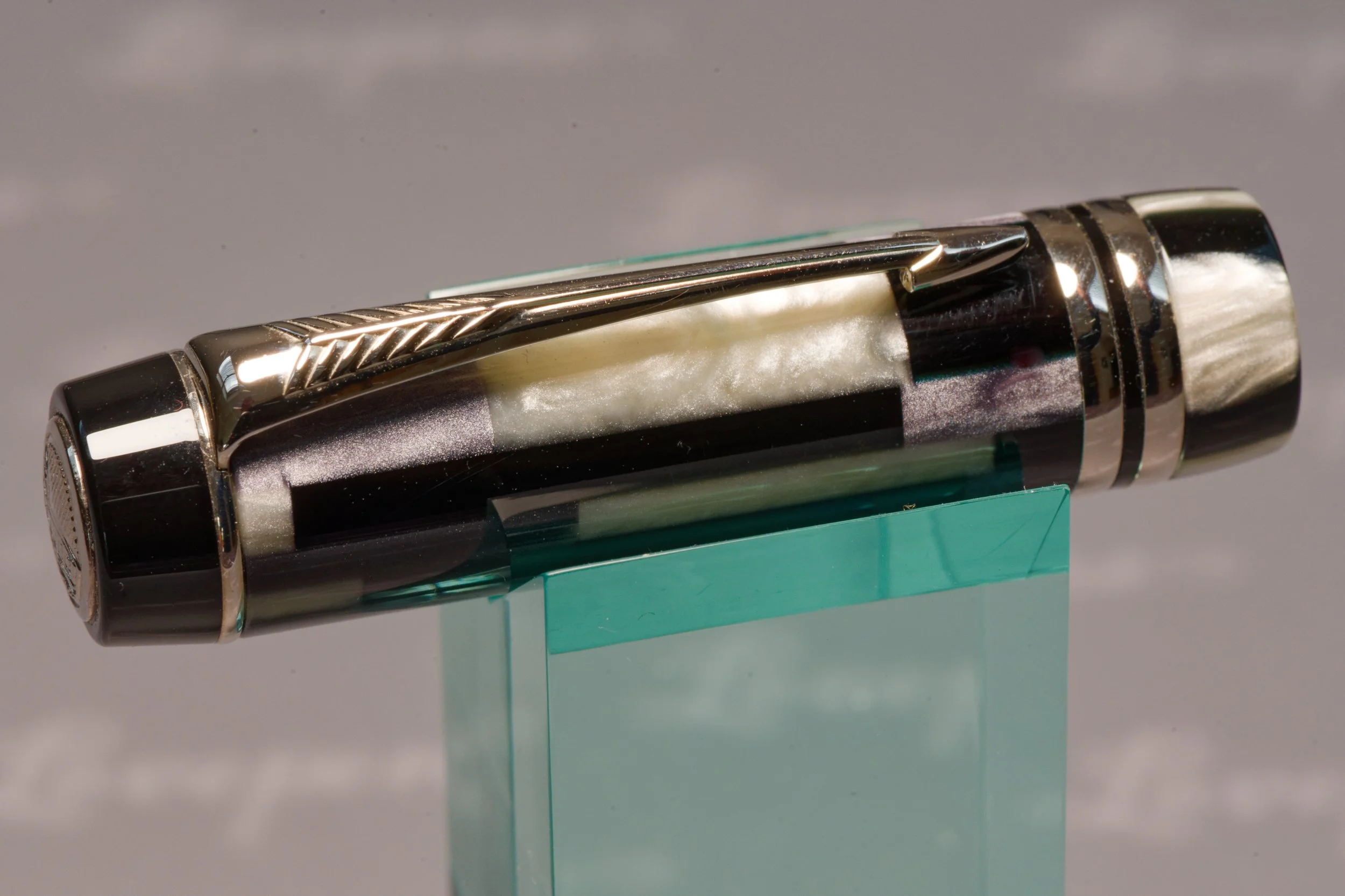 L1249-17.jpg