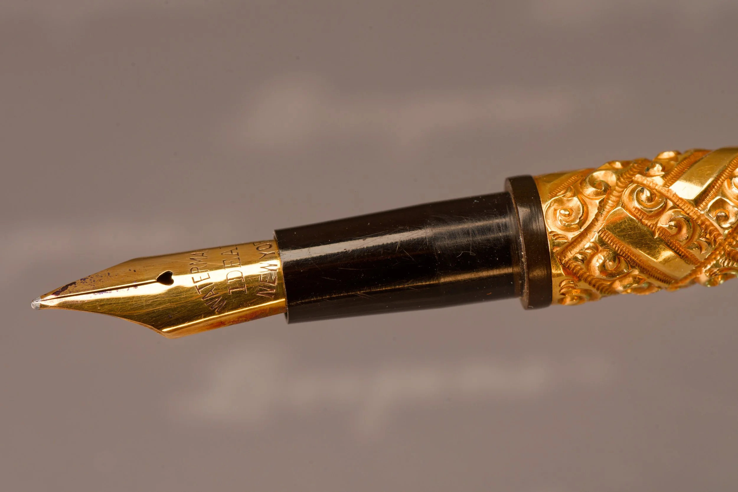 L2047-06.jpg