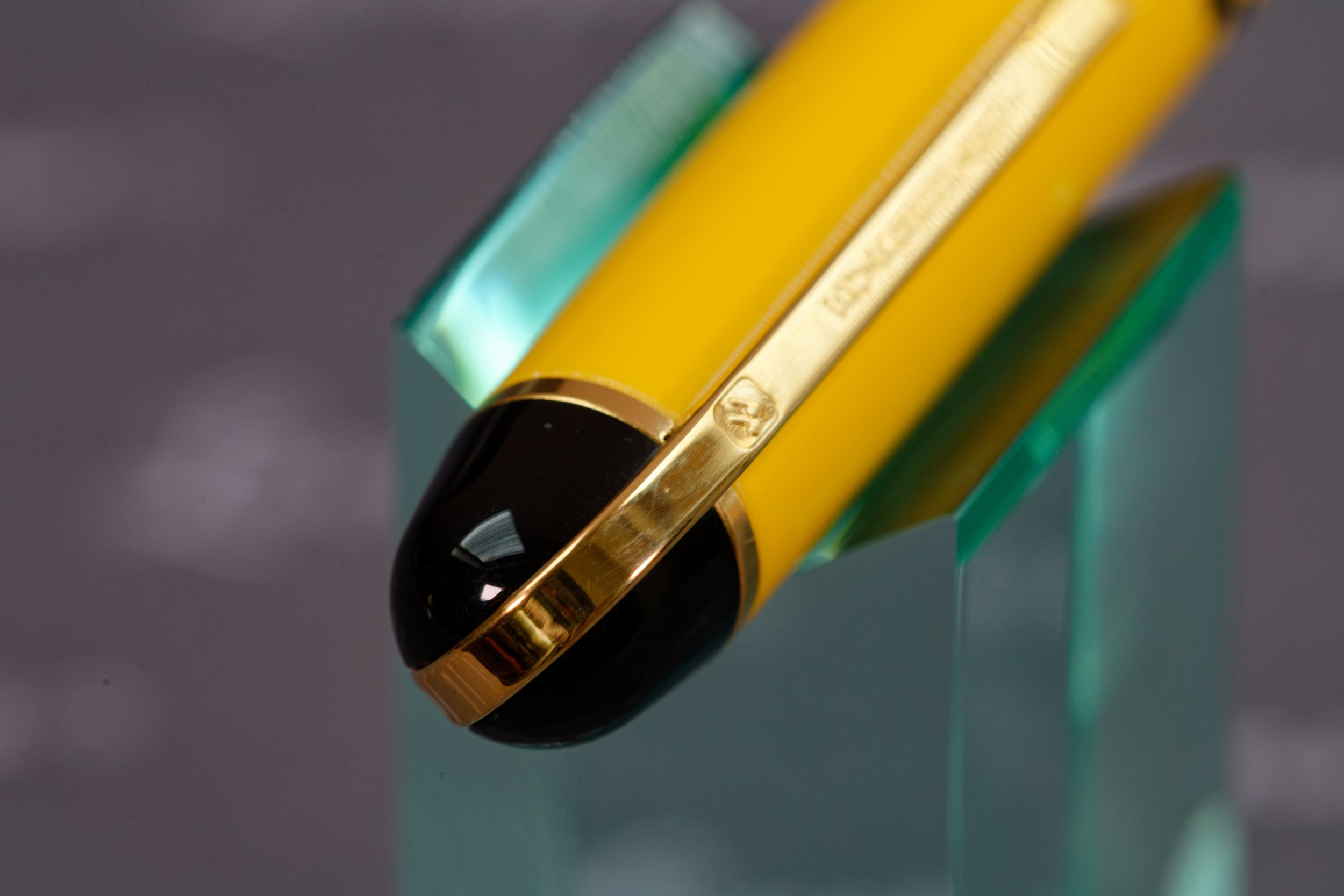 L2104-17.jpg
