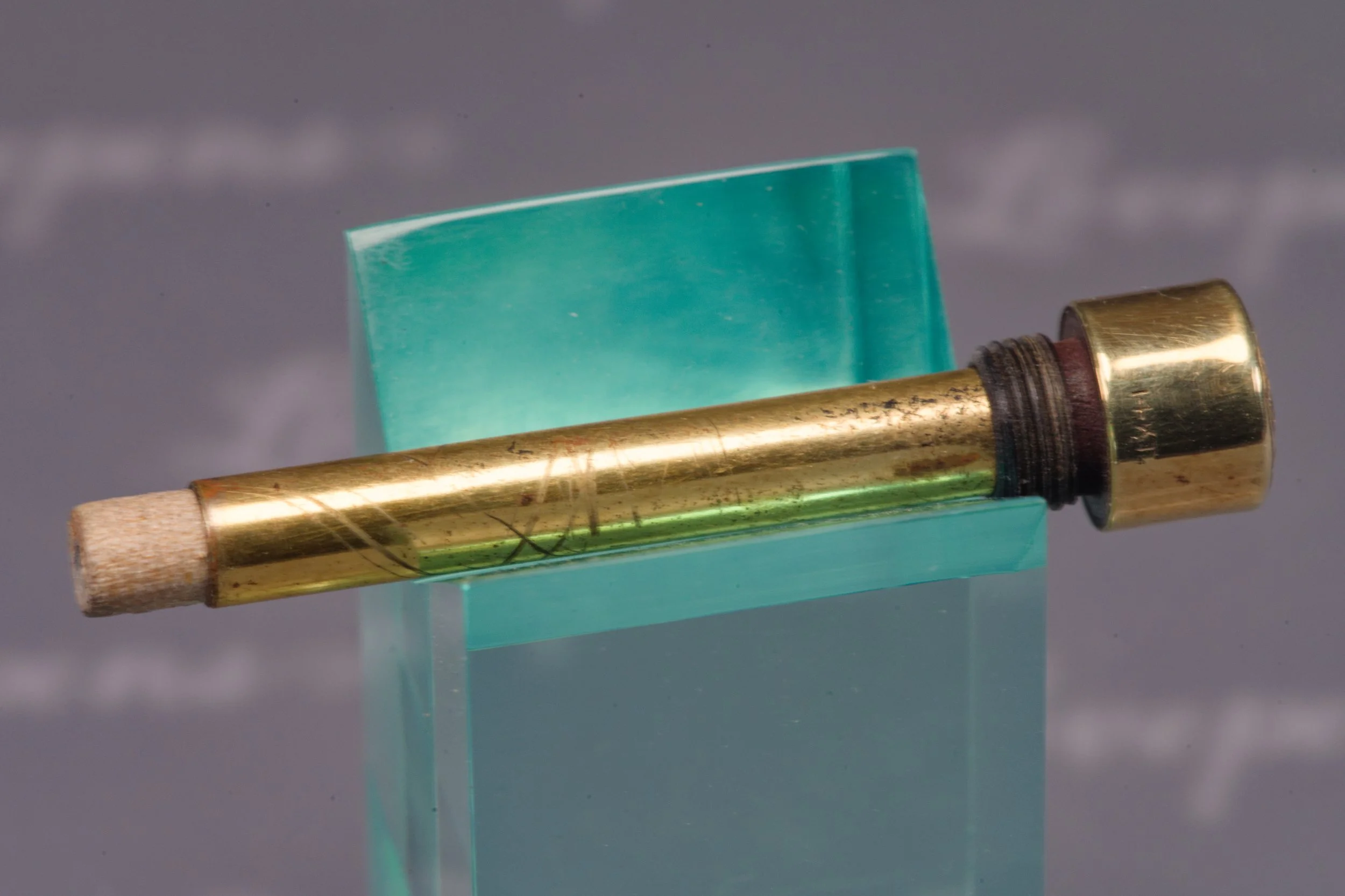 L2029-05.jpg