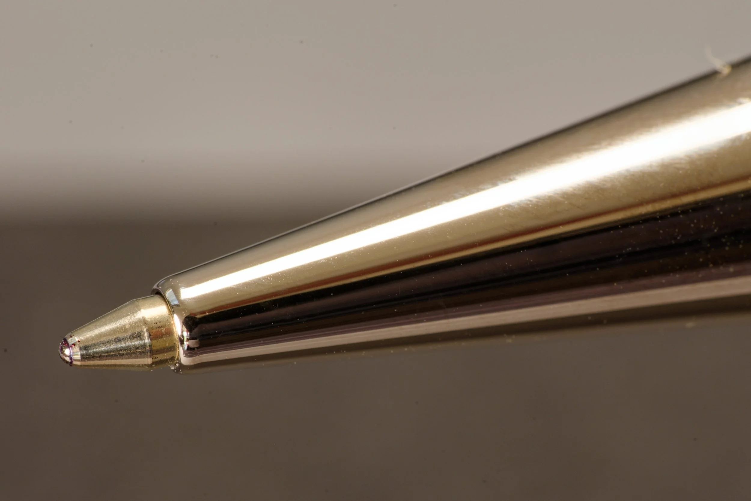 L2598-21.jpg