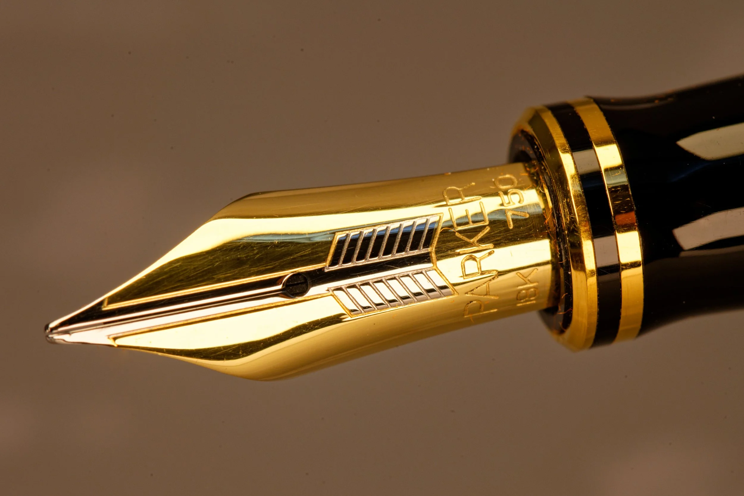 L2542-13.jpg