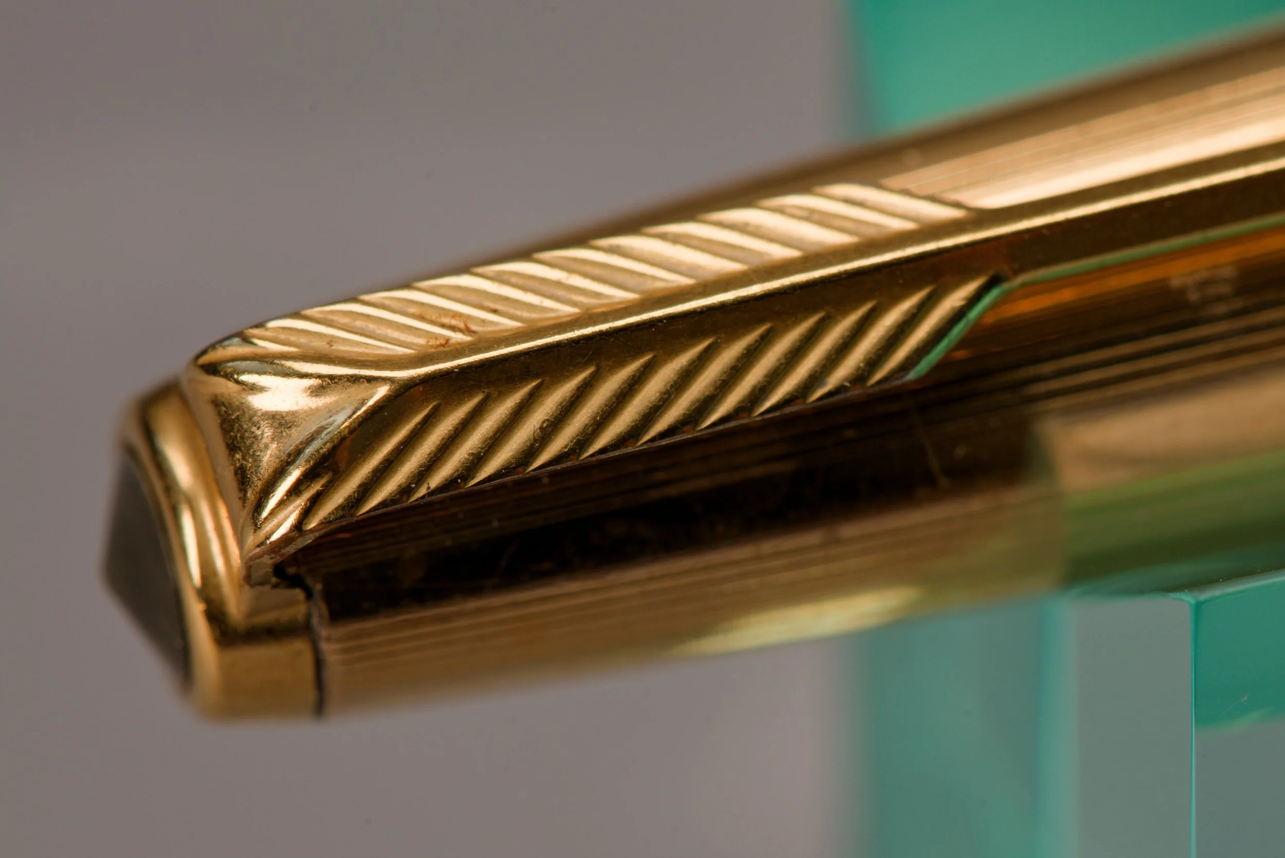 L1573-08.jpg
