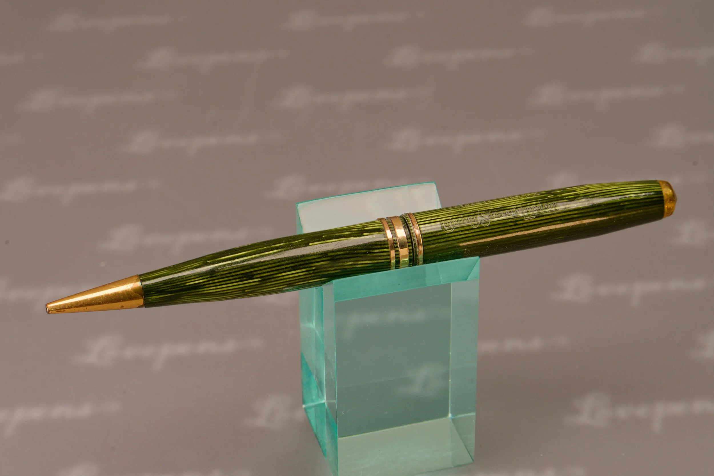 L1777-10.jpg
