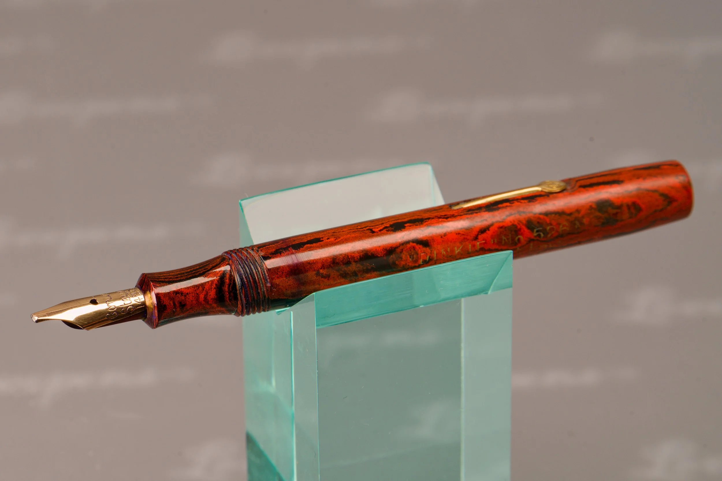 L2426-09.jpg
