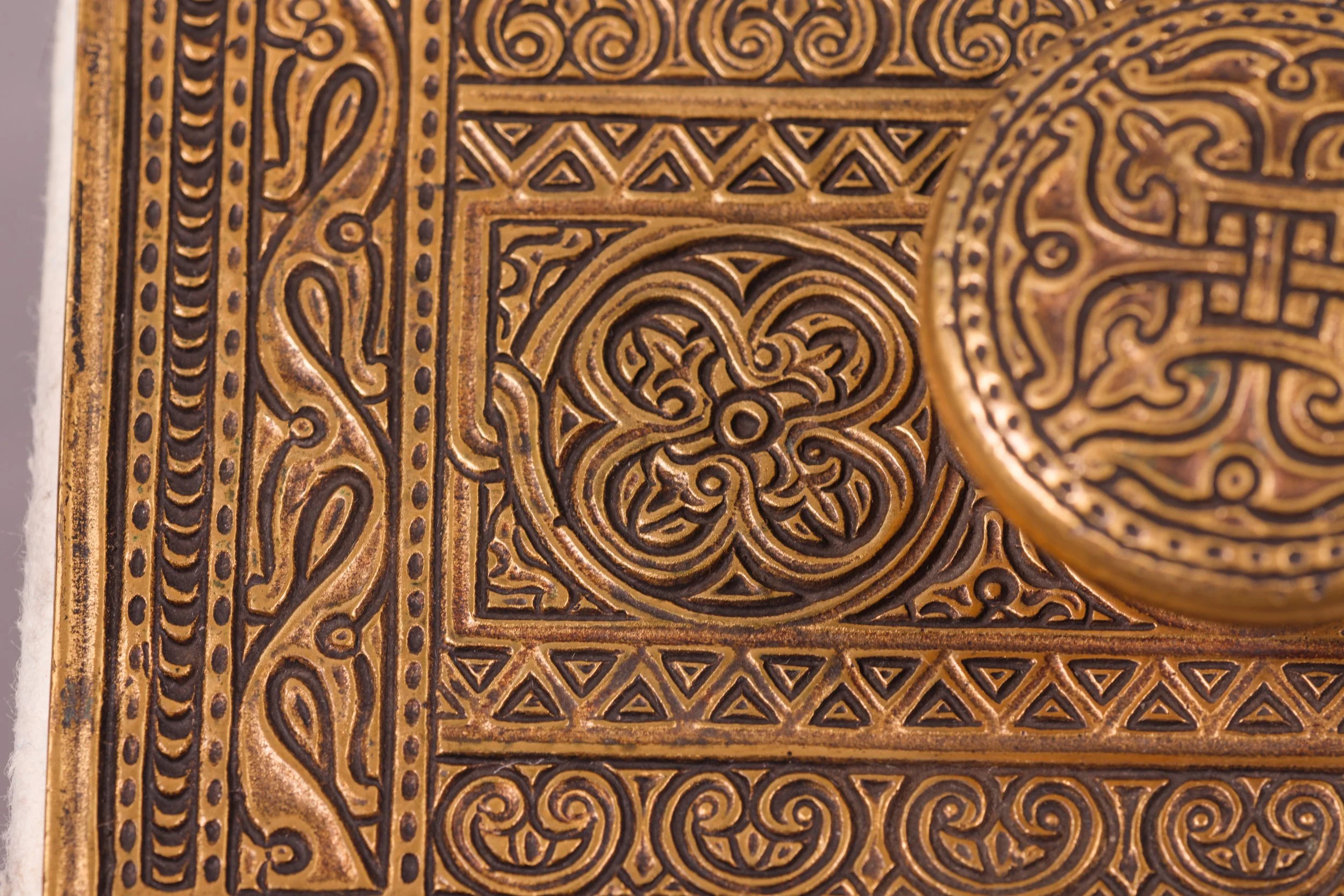 Tiffany Blotter-11.jpg