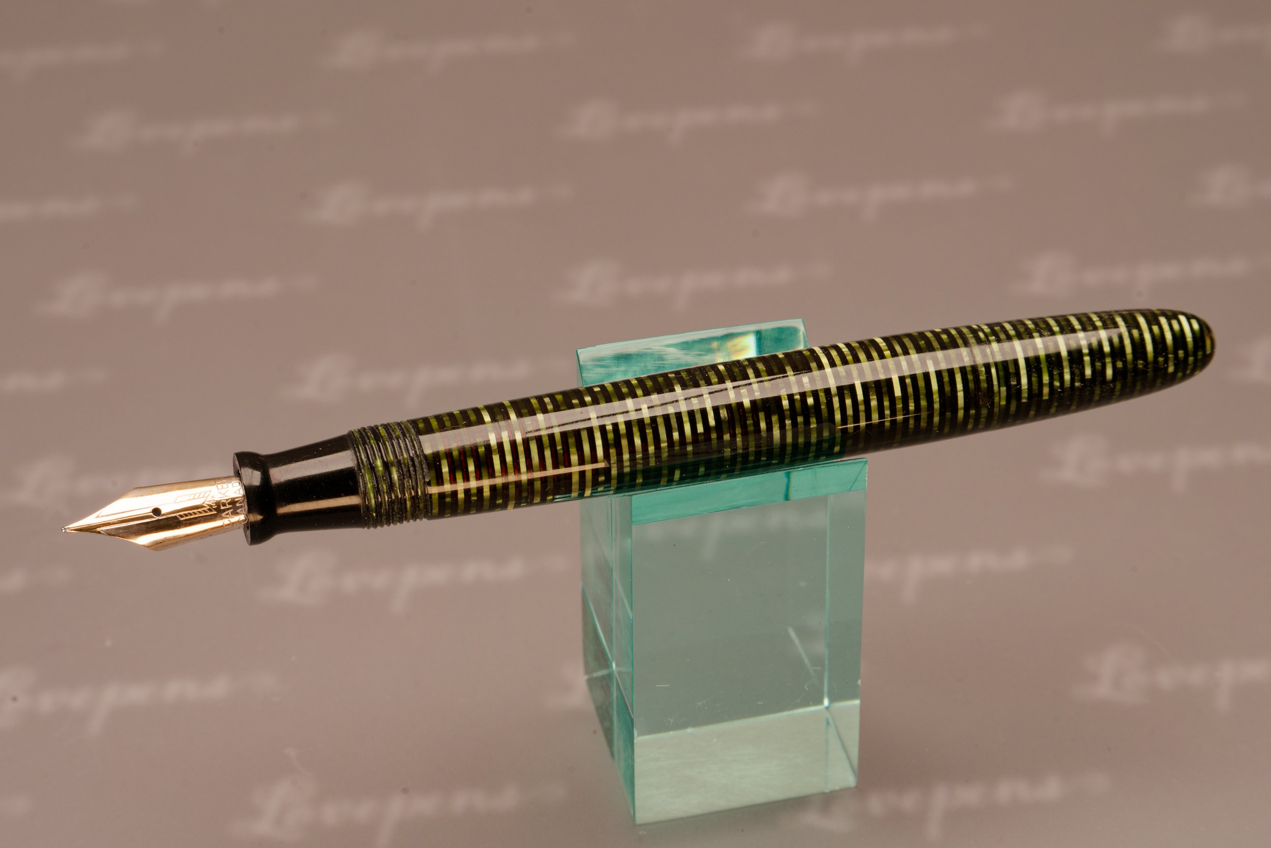 L1560-06.jpg