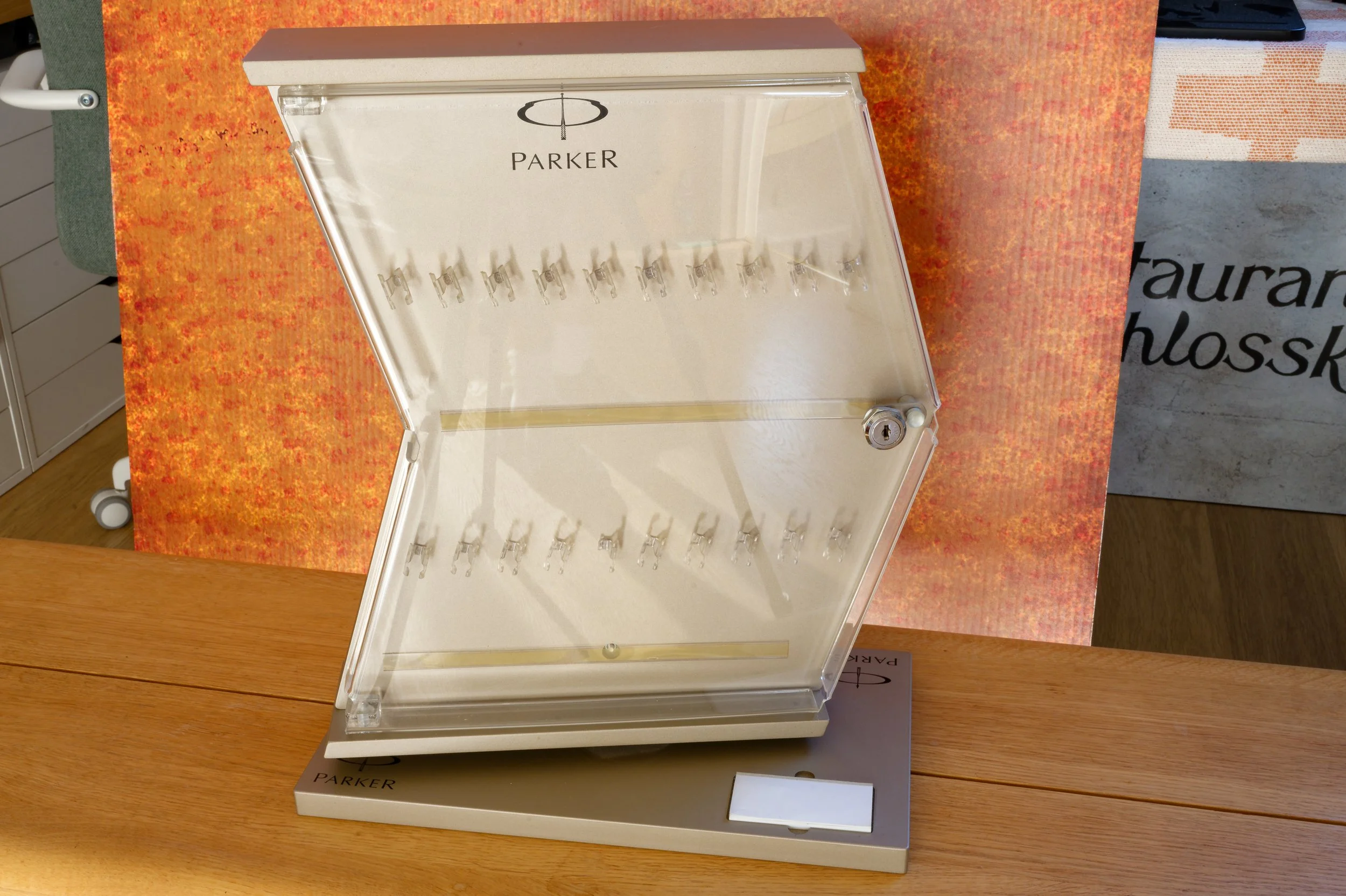 Parker-Stand-01.jpg