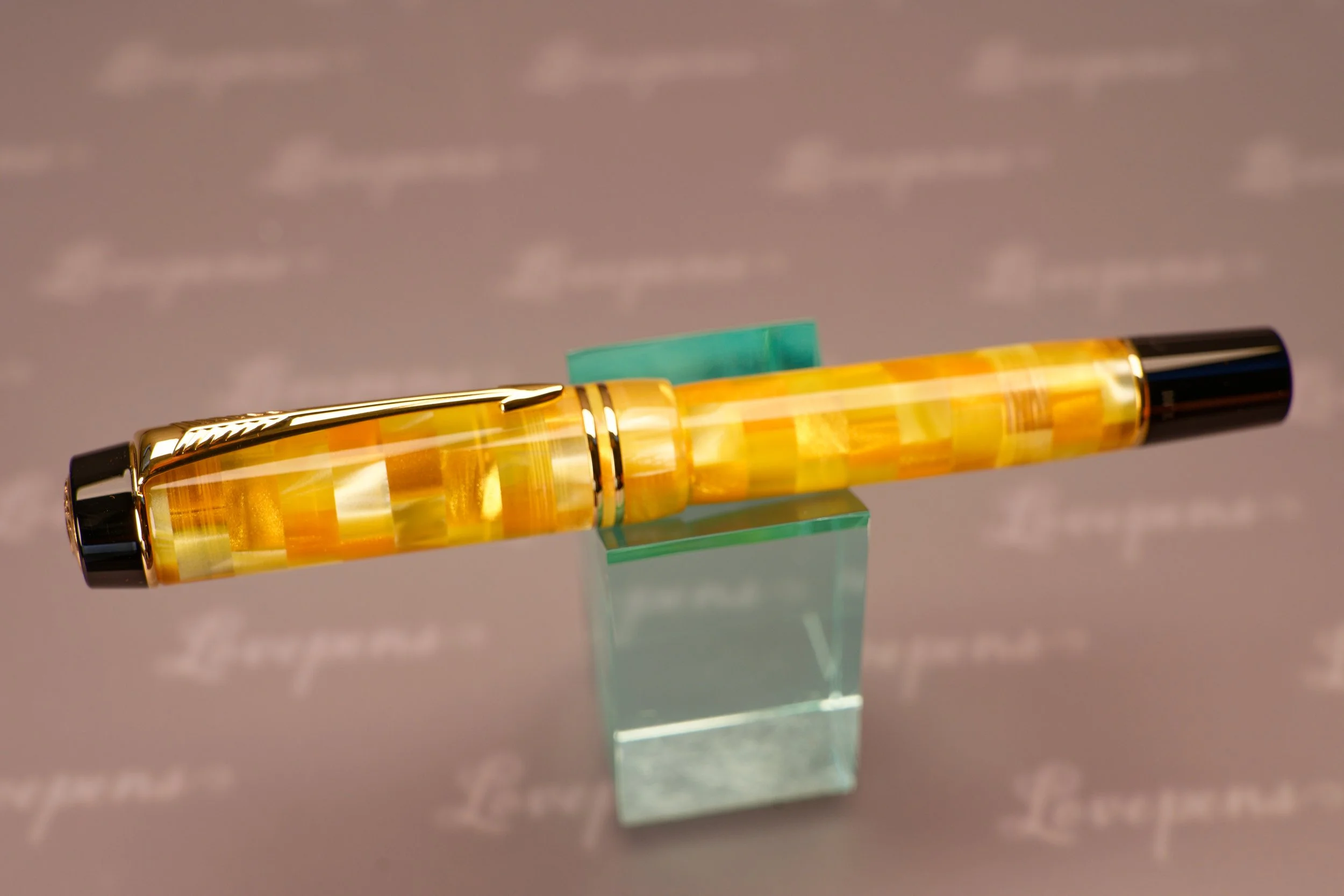 L2548-07.jpg
