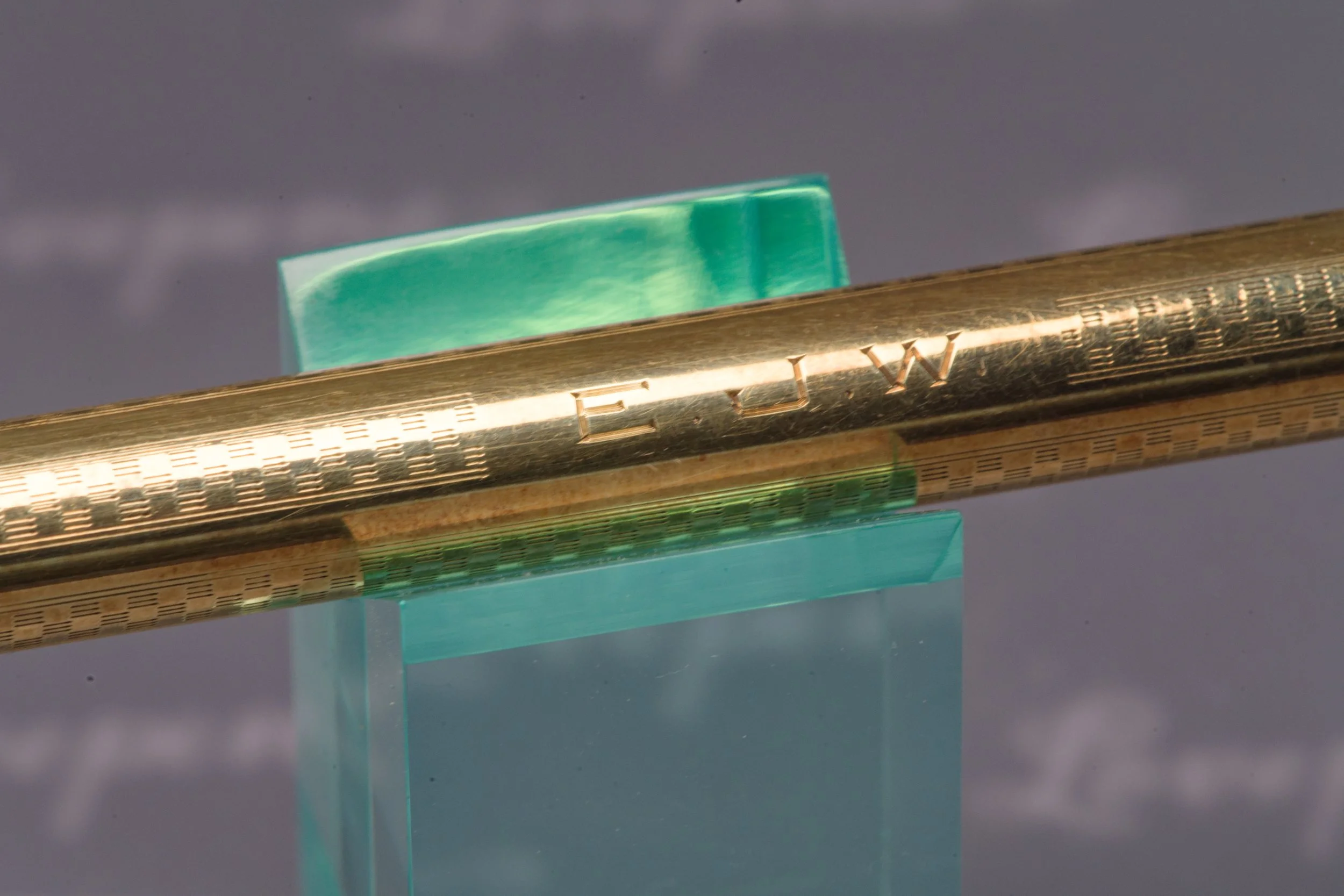 L2029-08.jpg