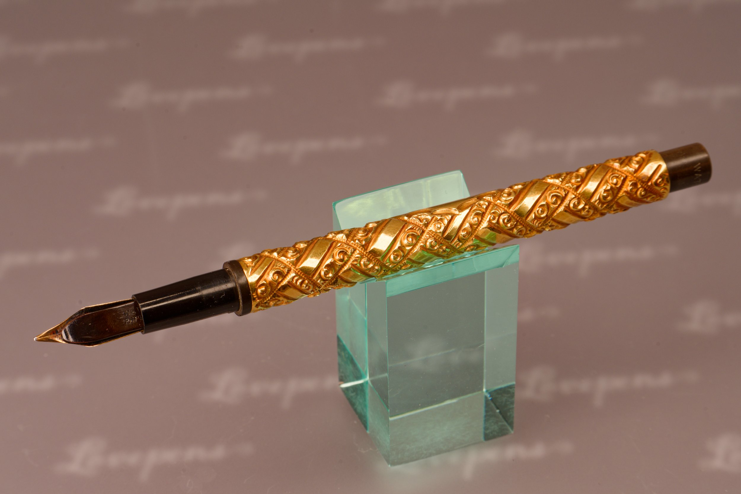 L2047-05.jpg