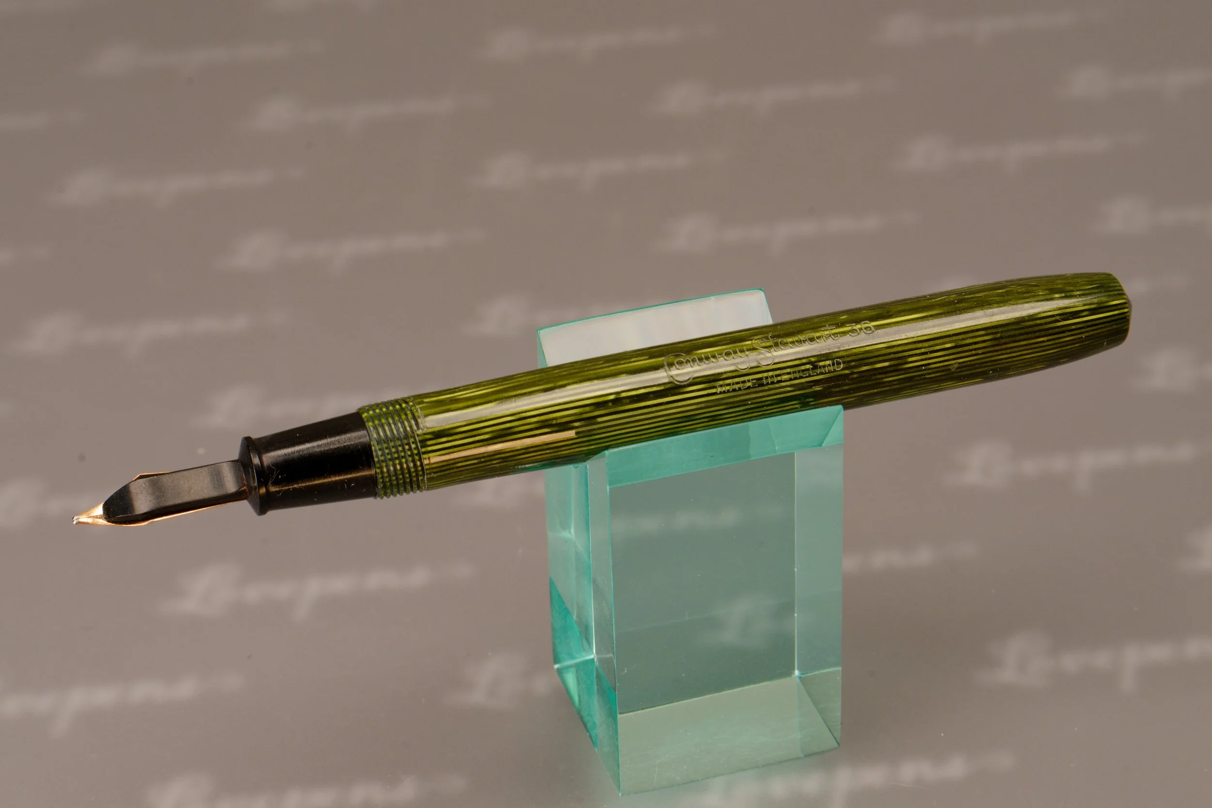 L1777-08.jpg