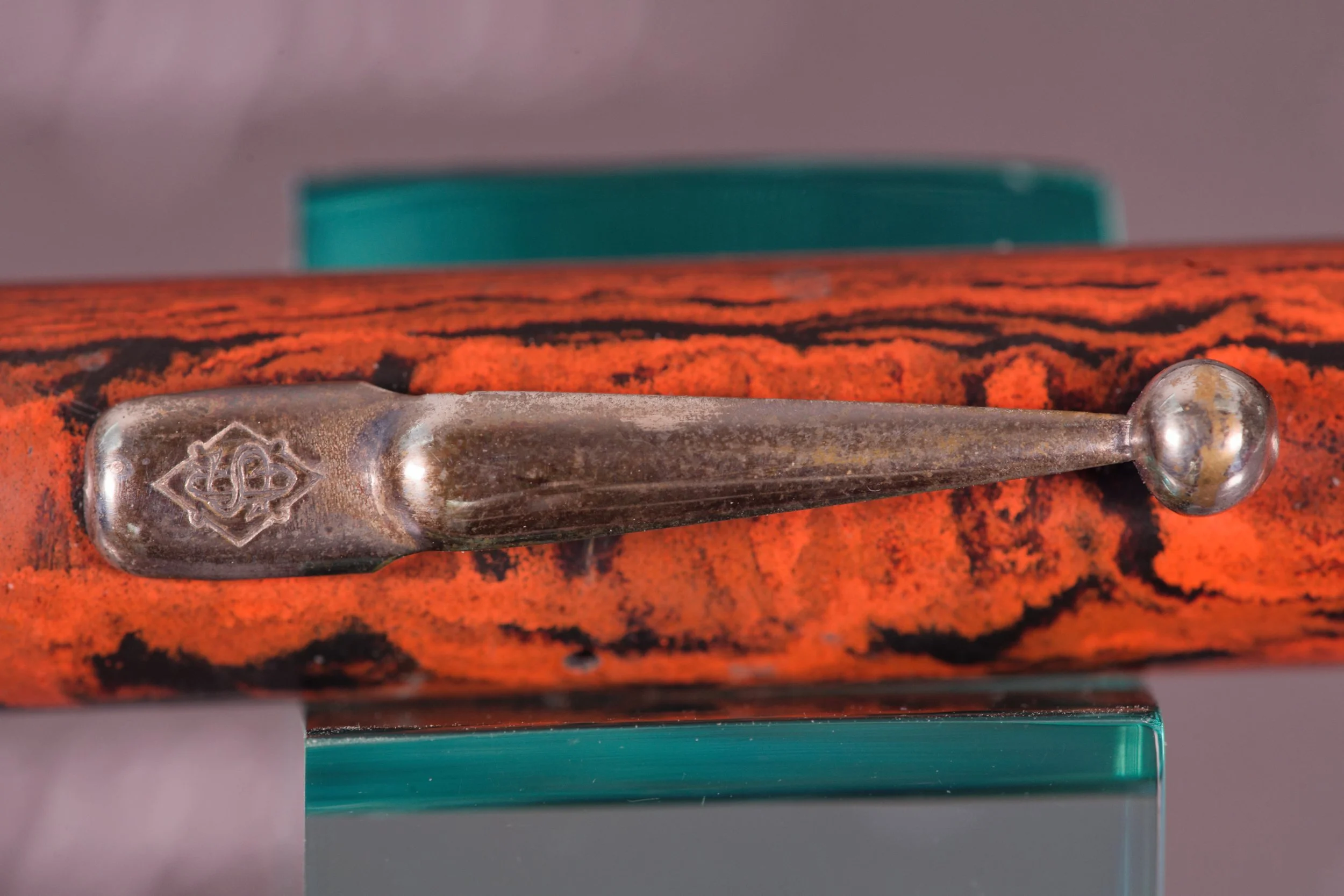 L1837-10.jpg