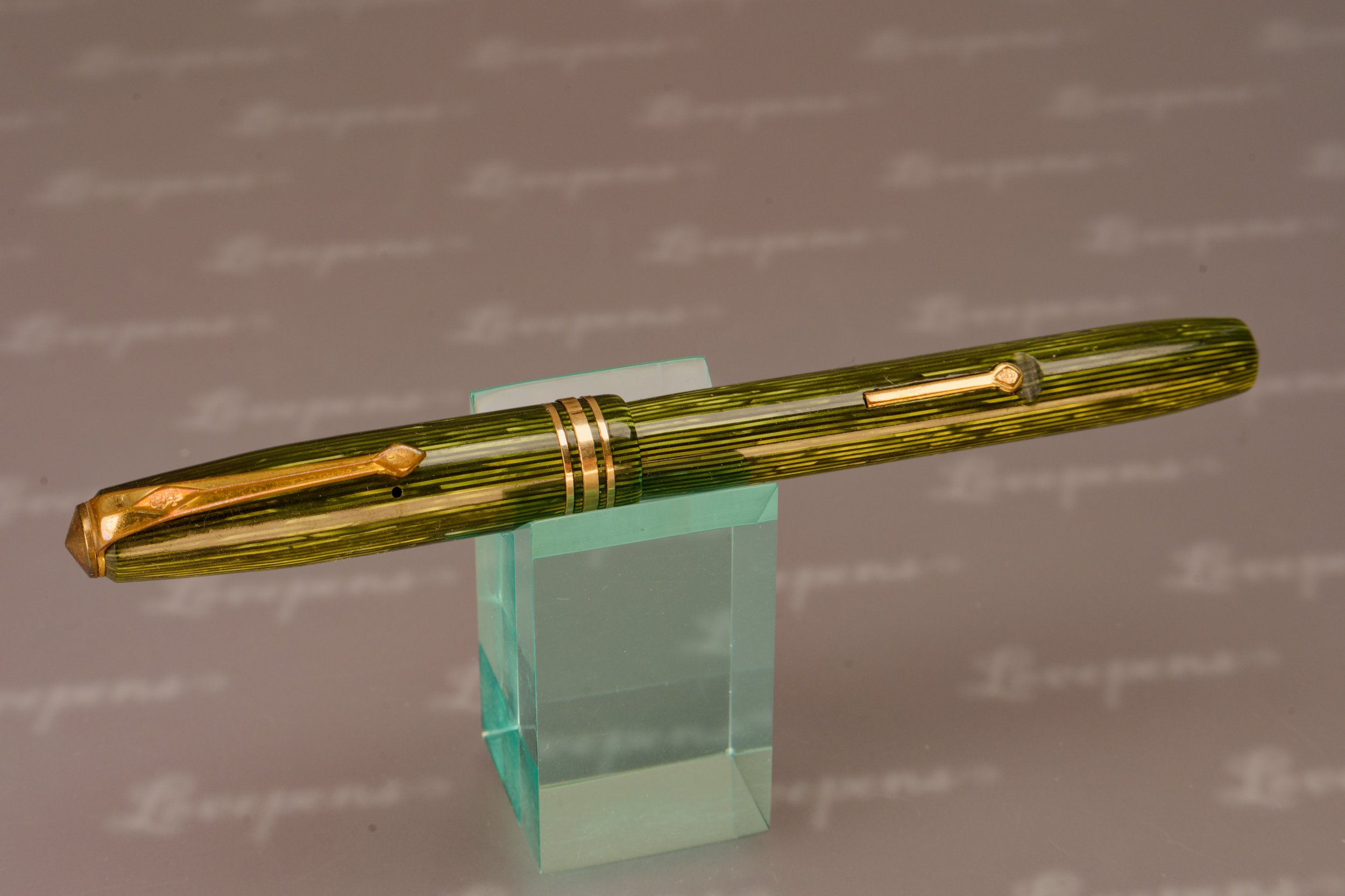 L1777-05.jpg