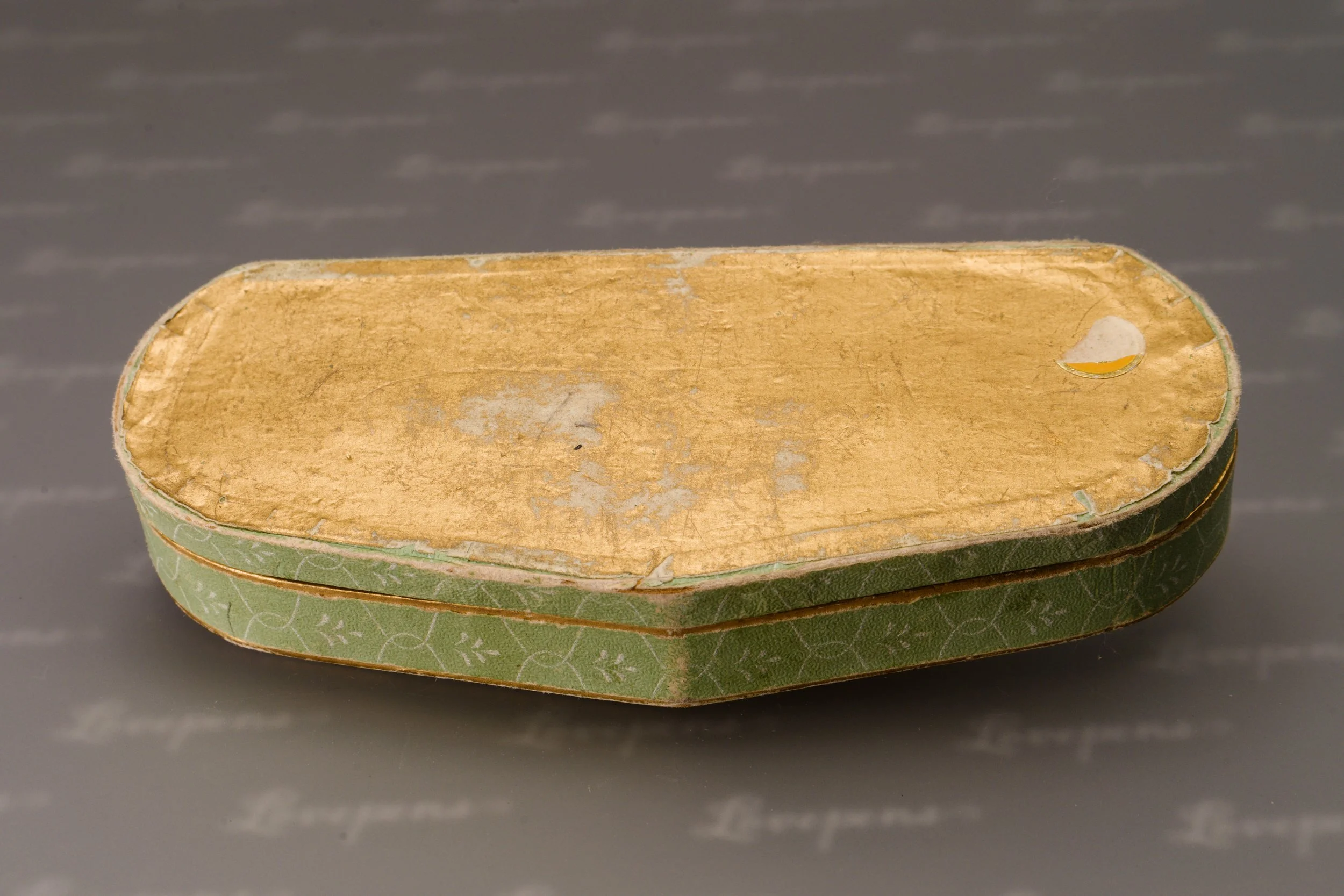 L1777-02.jpg