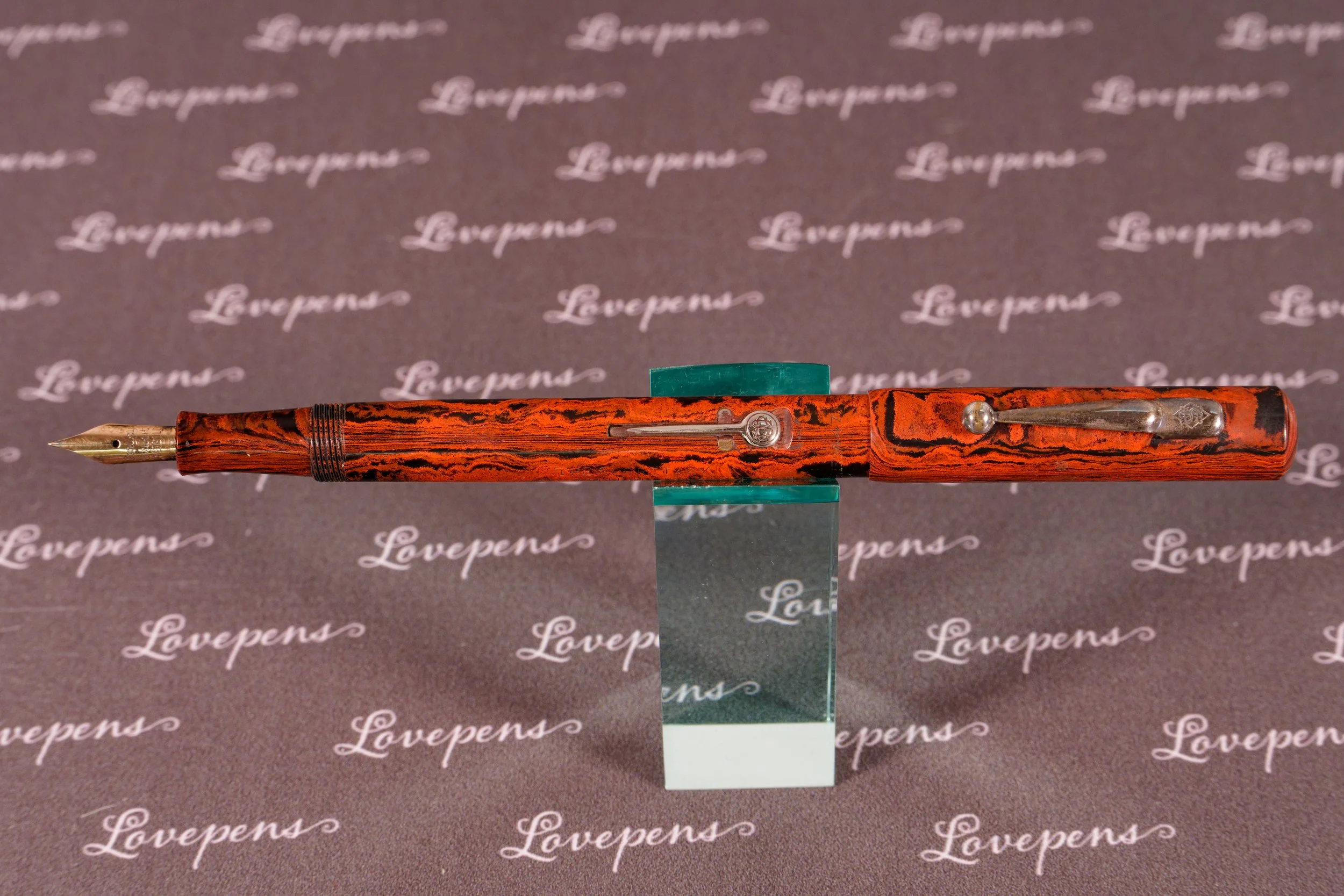 L1837-08.jpg
