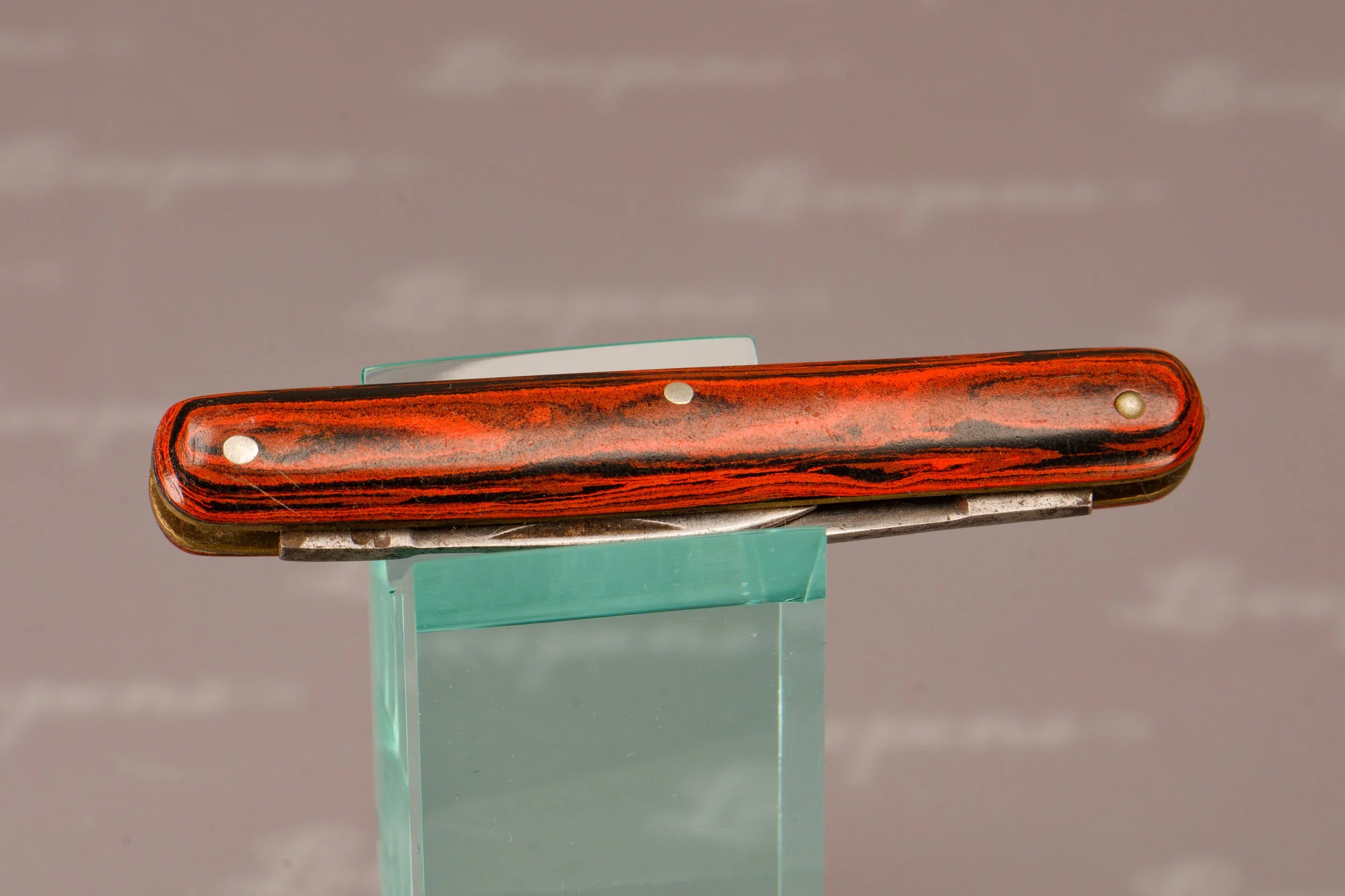 L1800-09.jpg