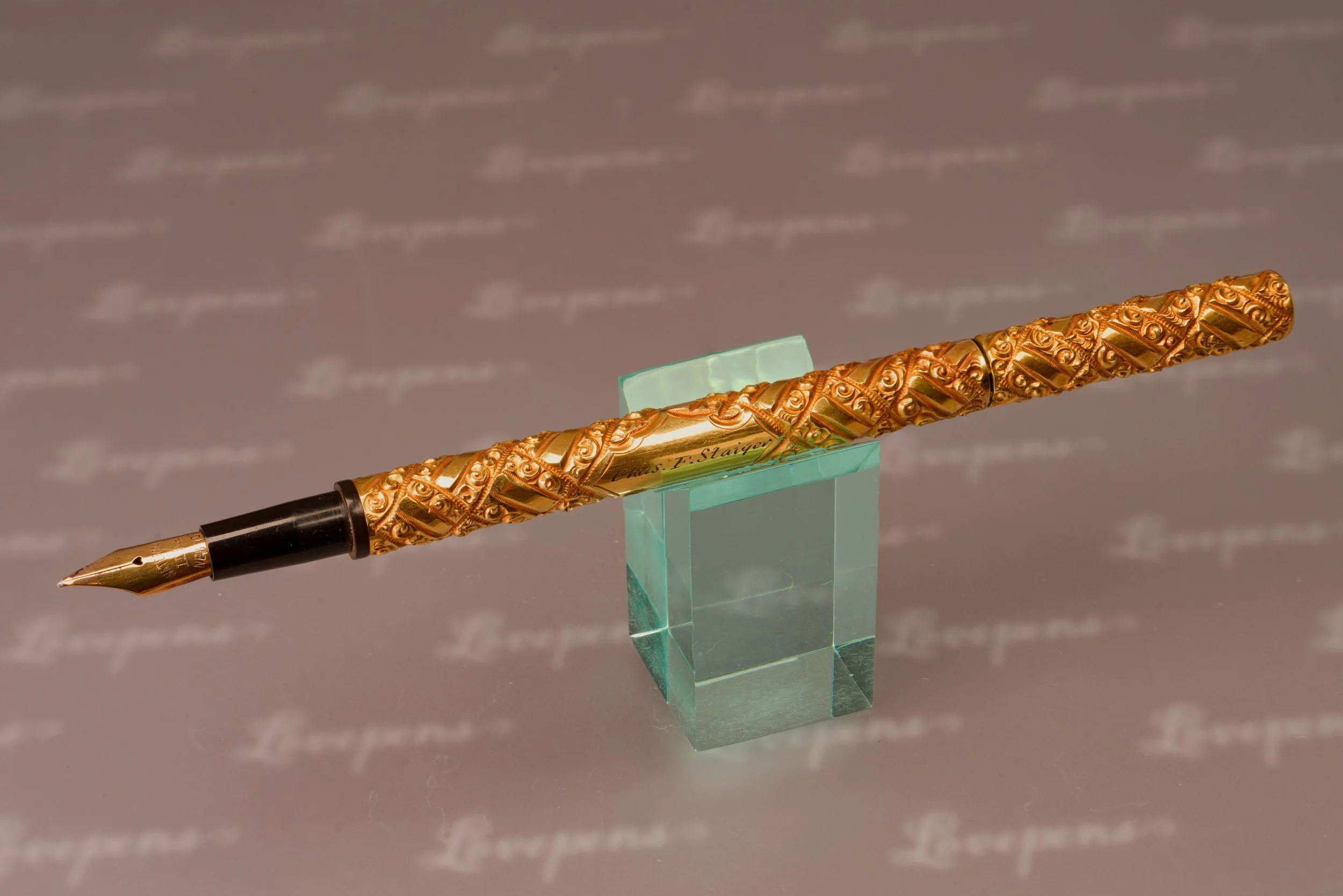 L2047-21.jpg