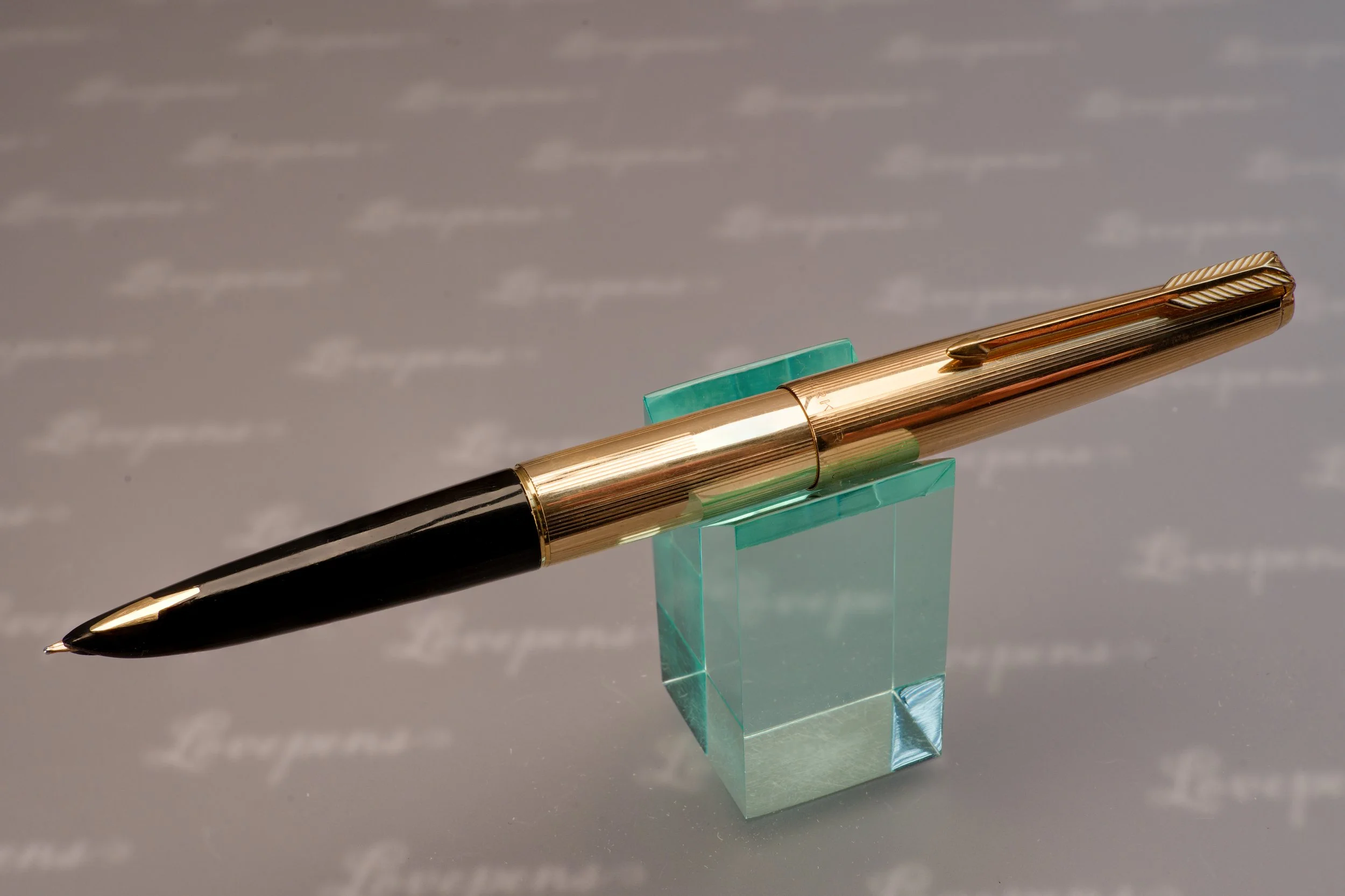 Parker 61 Insignia Fountain Pen in Rolled Gold