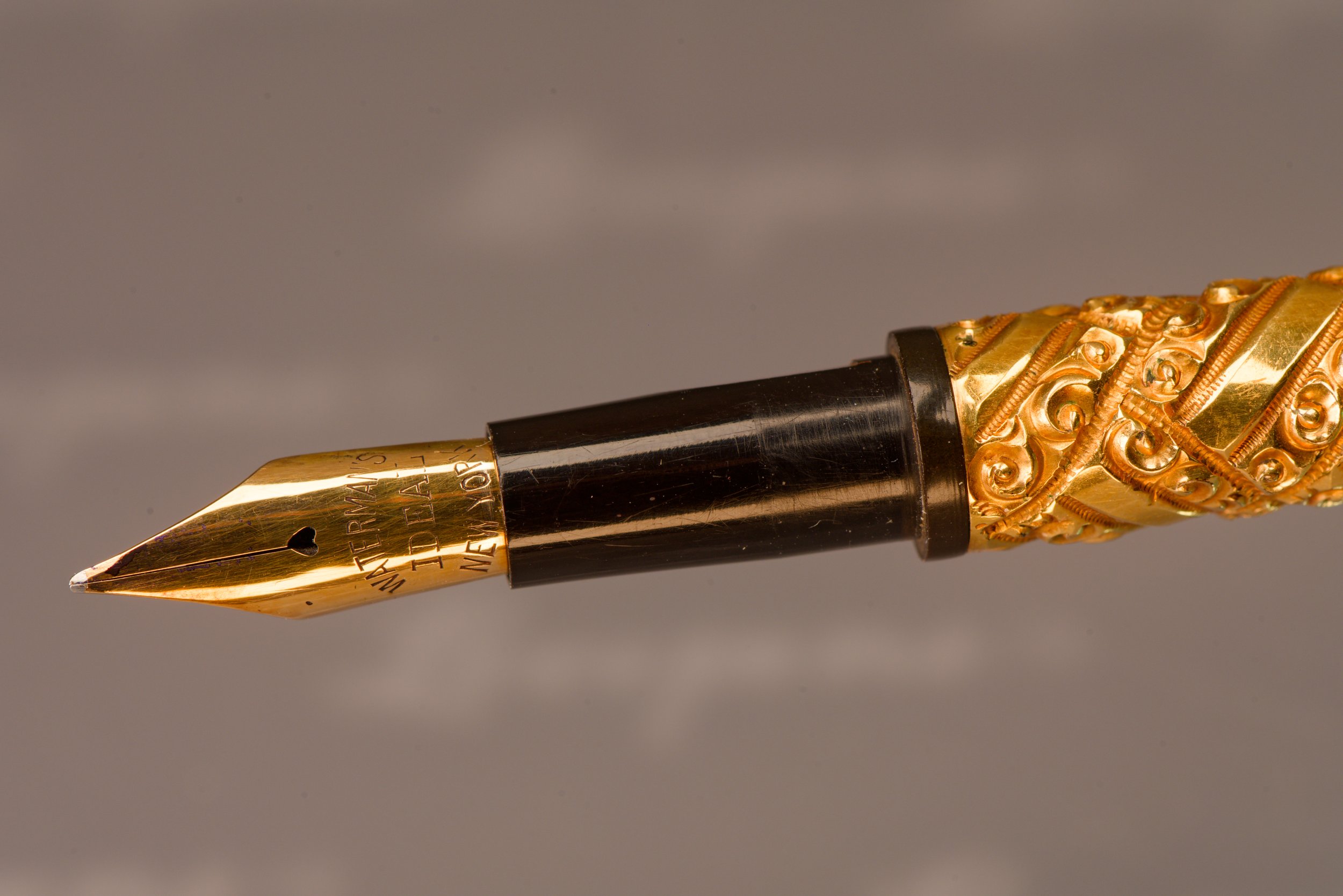 L2047-07.jpg