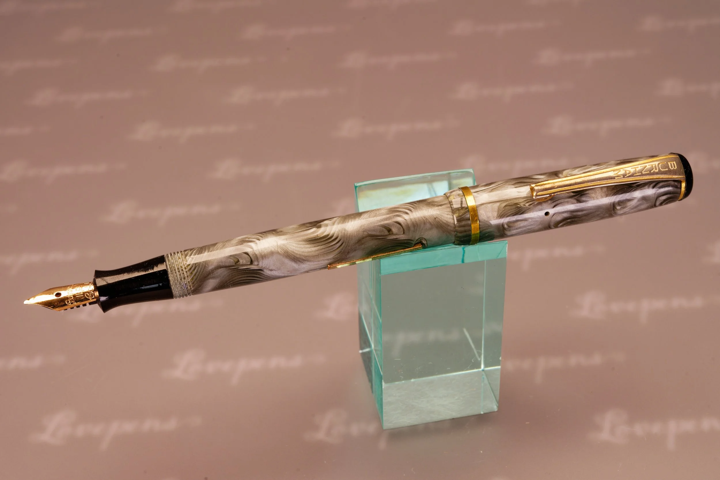 L2353-08.jpg