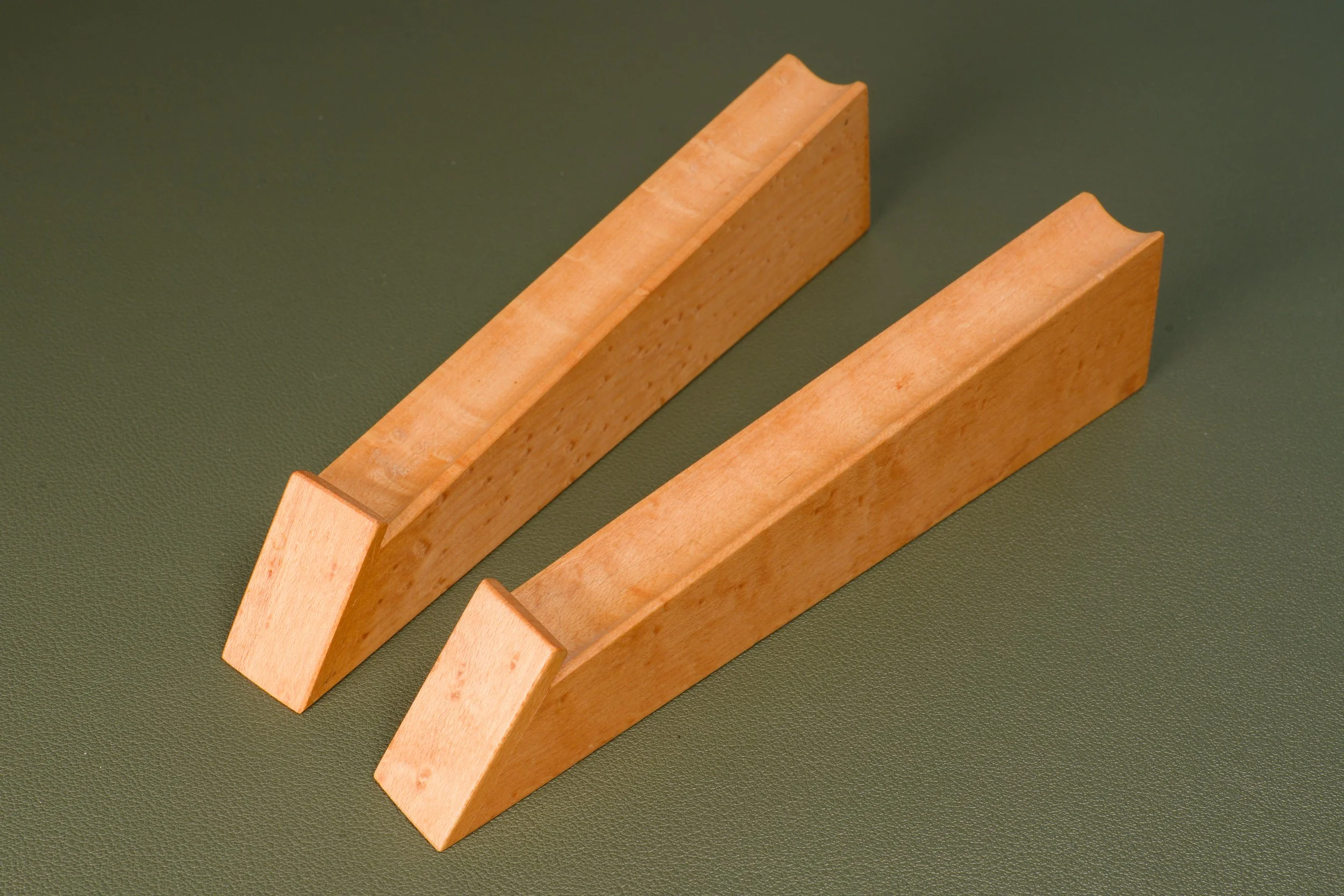 L1309-02.jpg