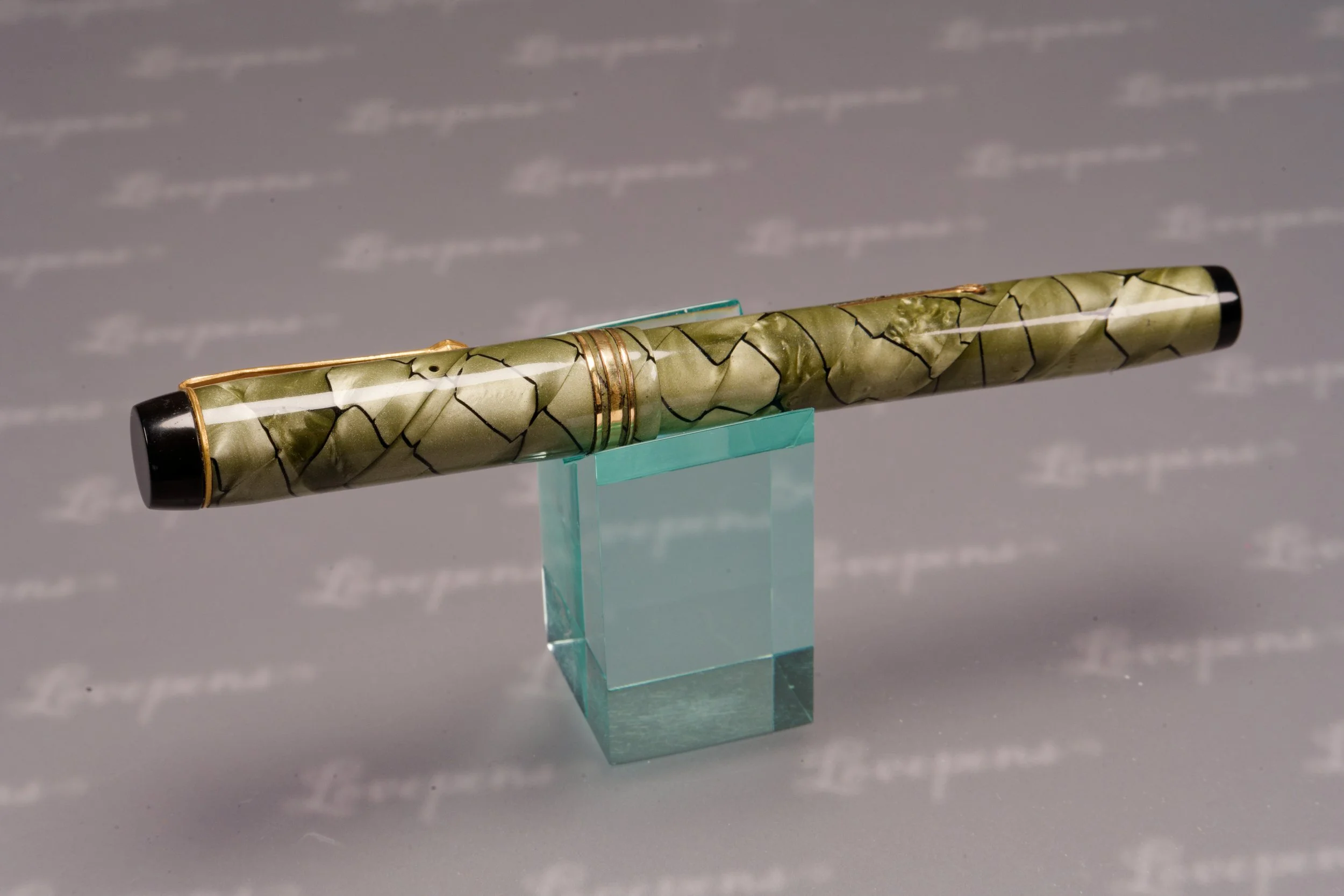 L1732-12.jpg